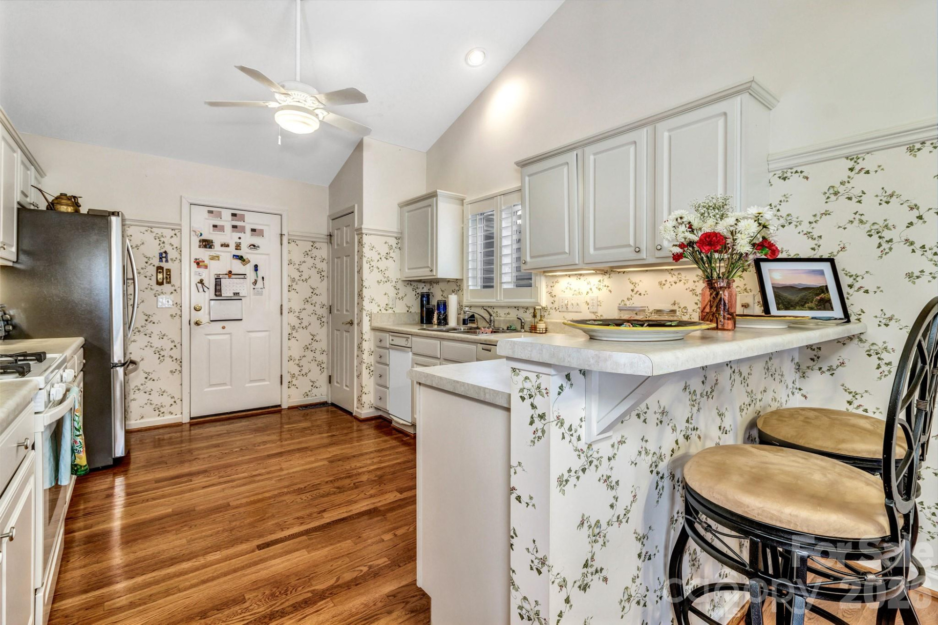 333 Charlestown Drive - Photo 14