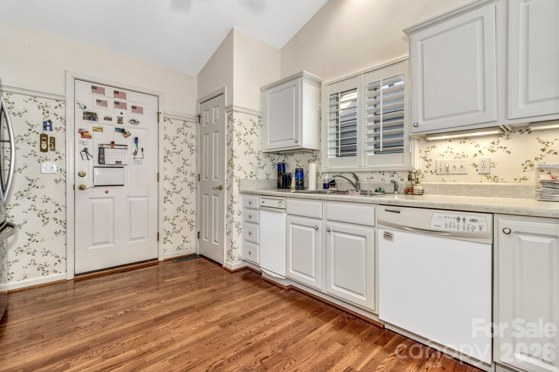 333 Charlestown Drive - Photo 17