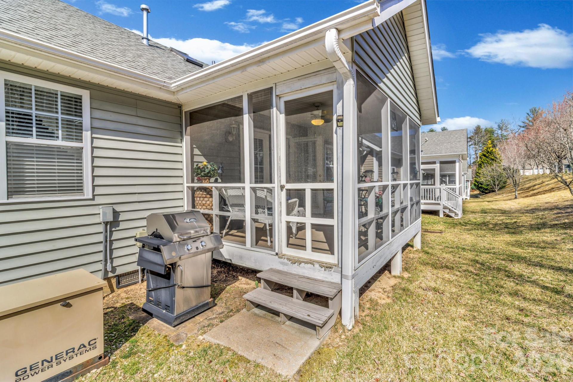 333 Charlestown Drive - Photo 43