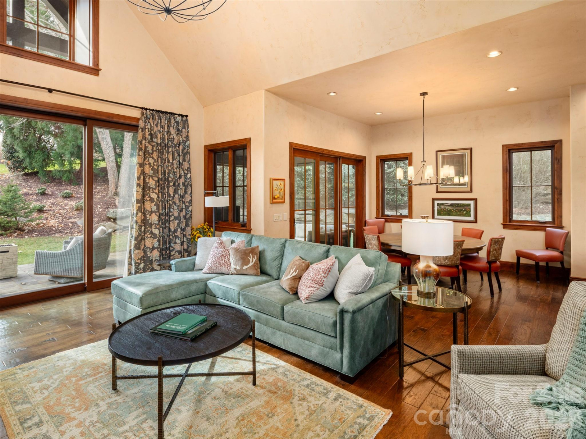 575 Walnut Valley Parkway - Photo 4