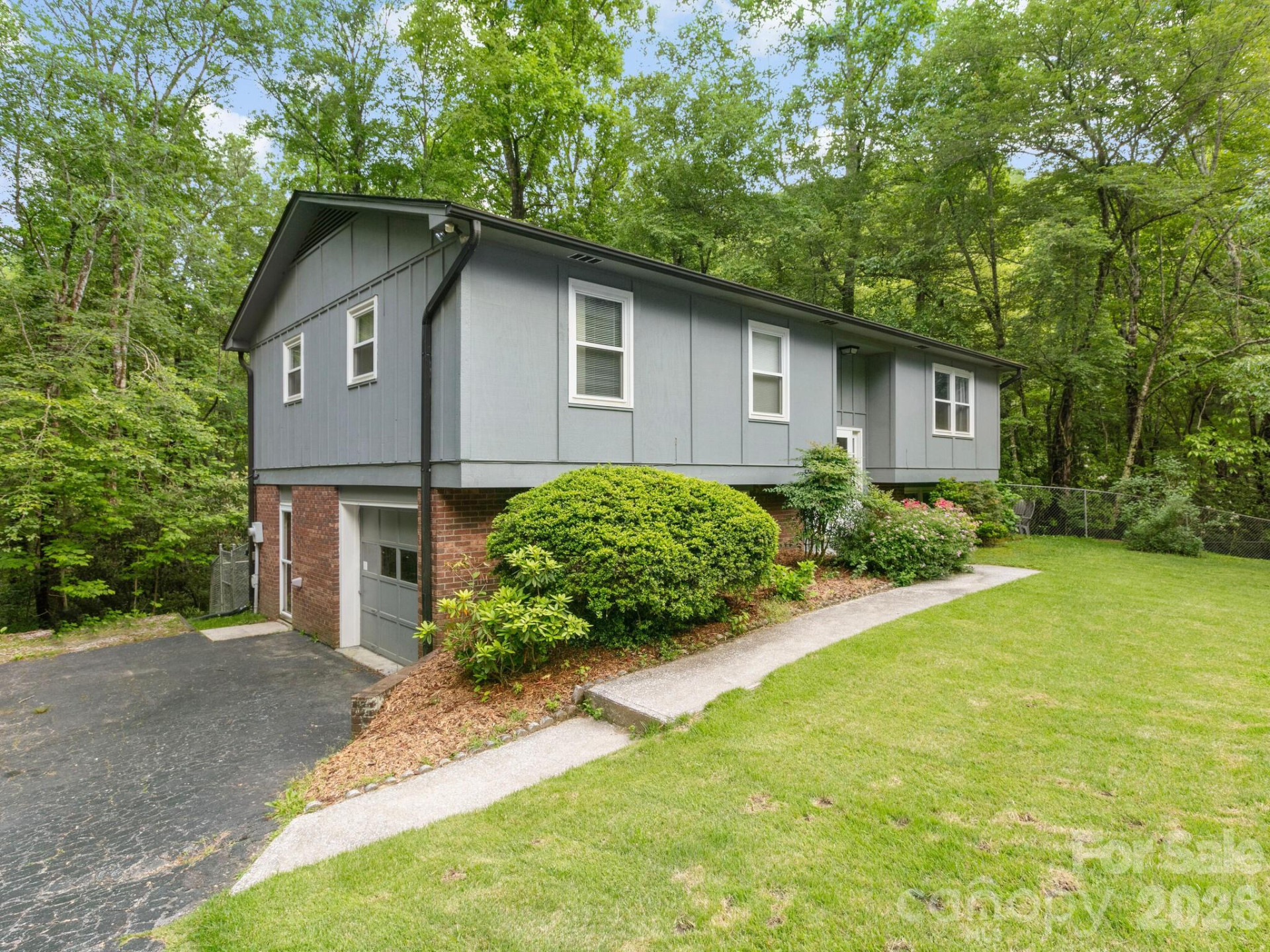 1 Laurel Forest Drive - Photo 3