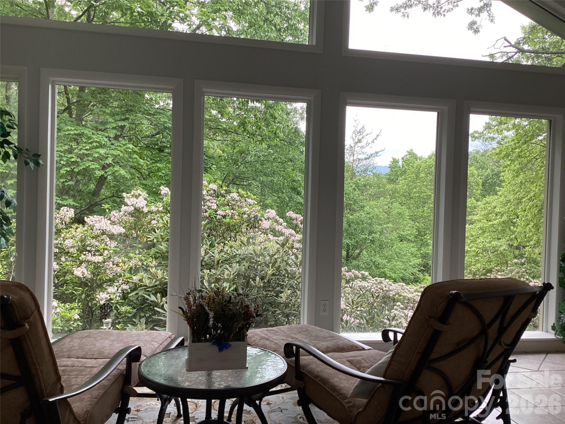 31 Rhododendron Road - Photo 4