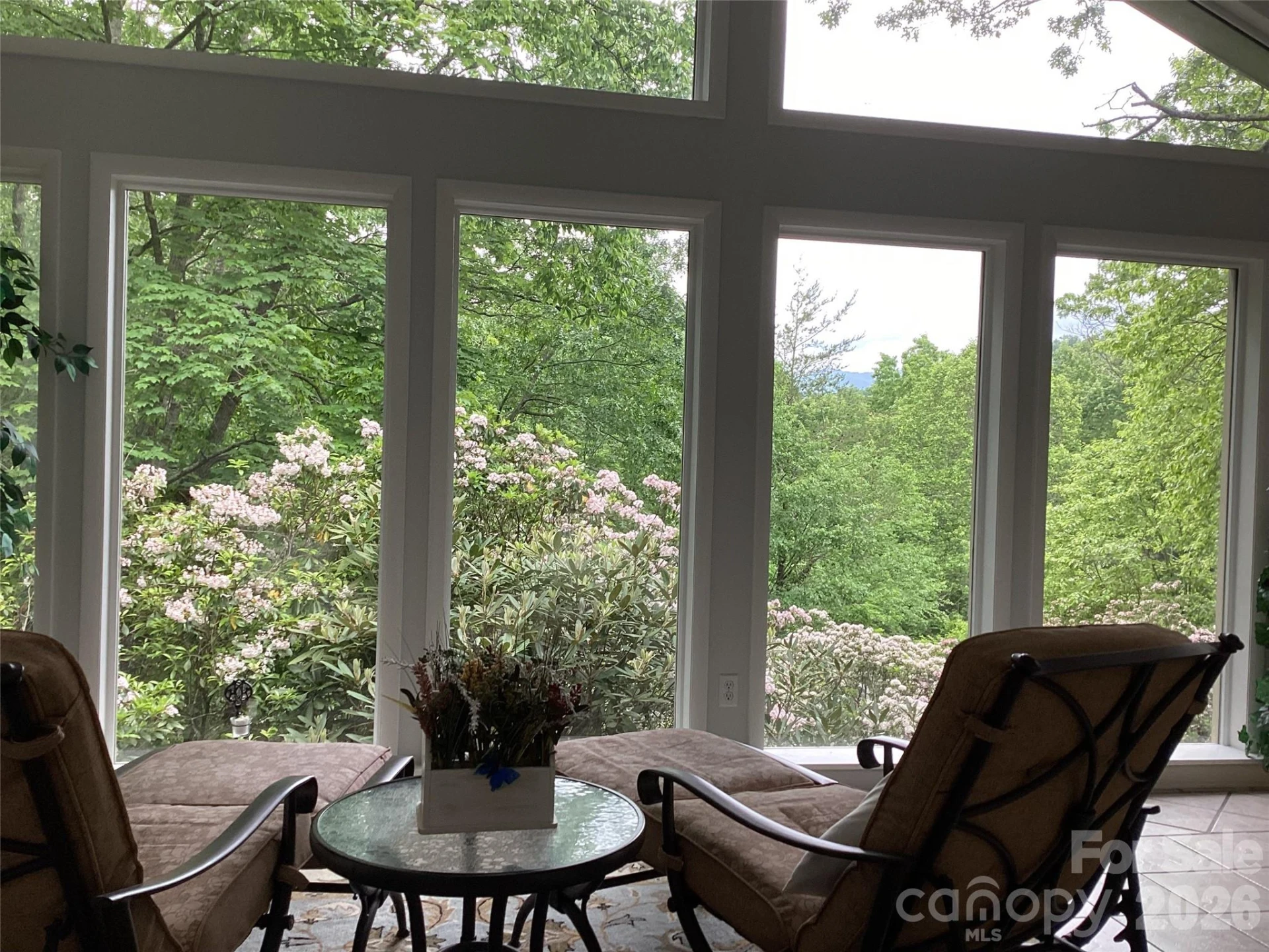 31 Rhododendron Road - Photo 4