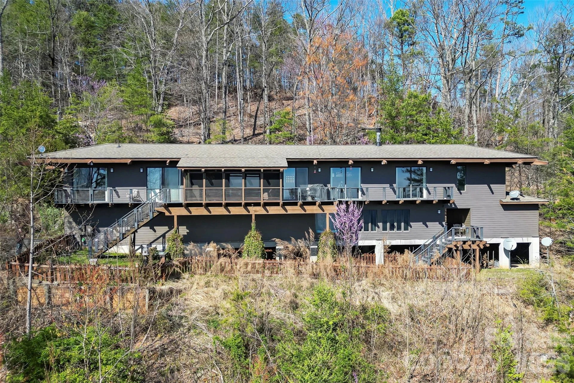 807 Pinnacle Parkway - Photo 3