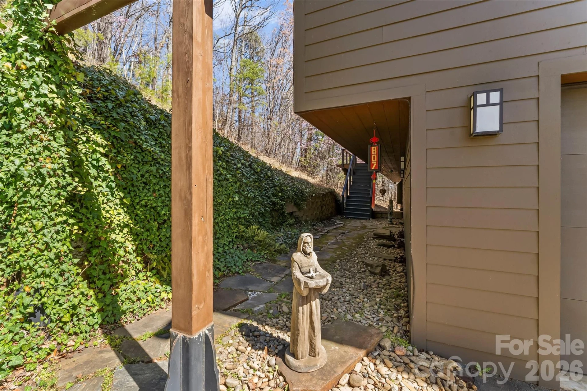 807 Pinnacle Parkway - Photo 4