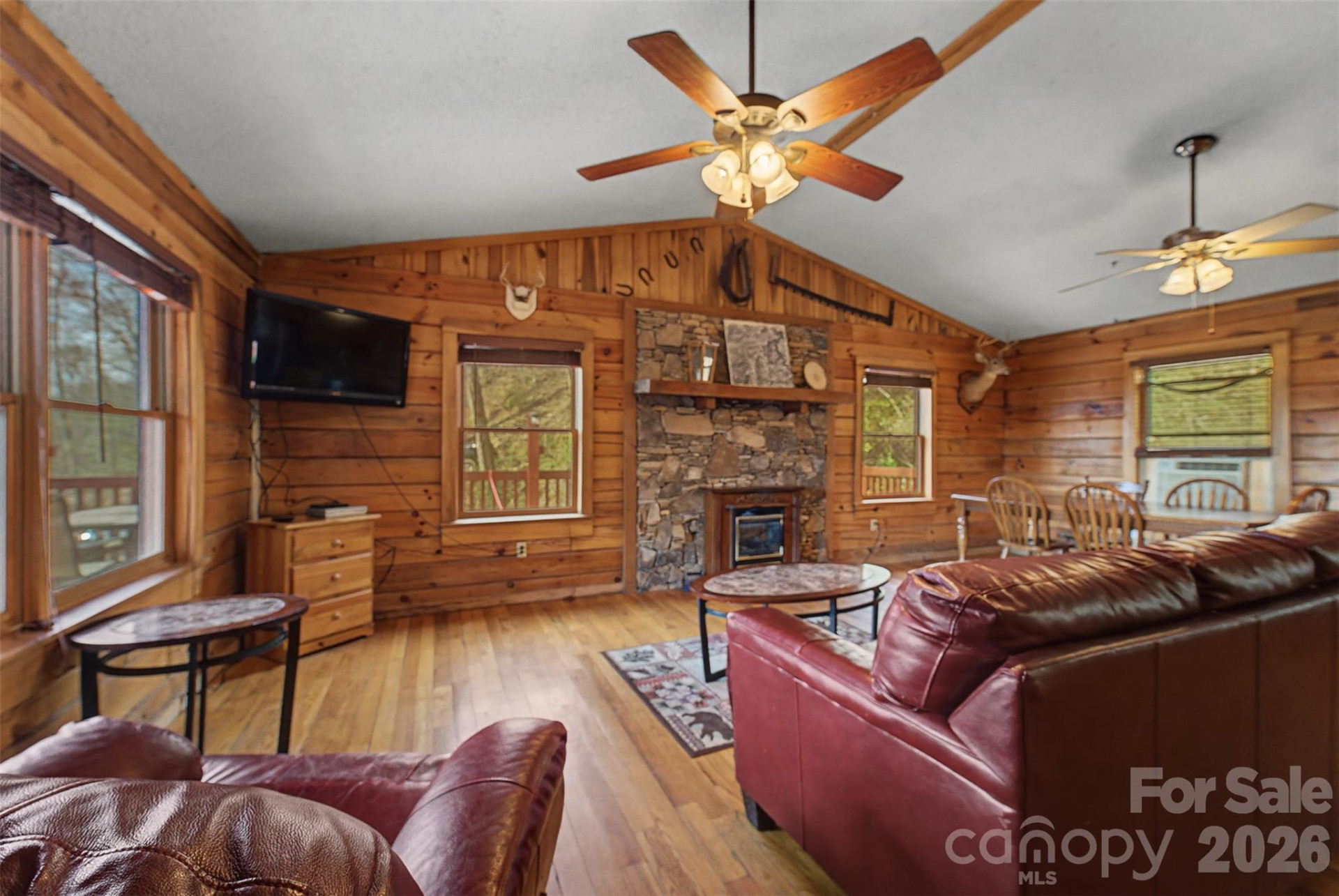 306 Forget Me Not Lane - Photo 5