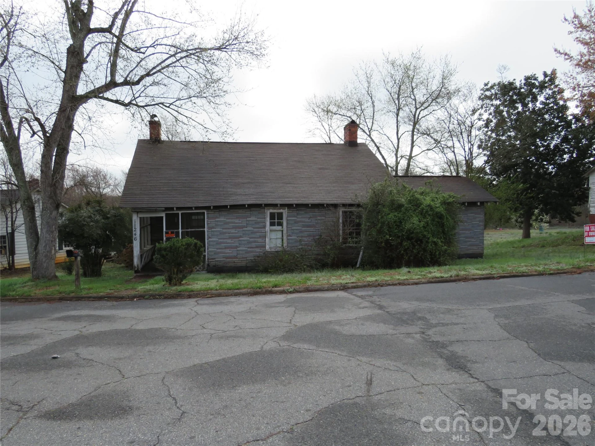 246 Church Street - Photo 2