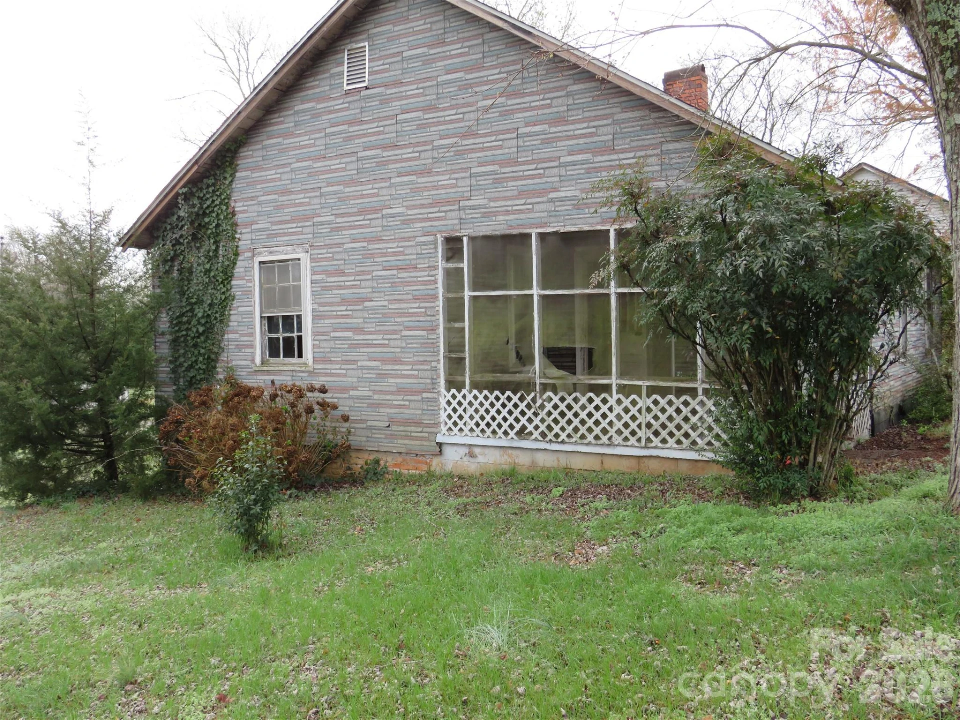 246 Church Street - Photo 5