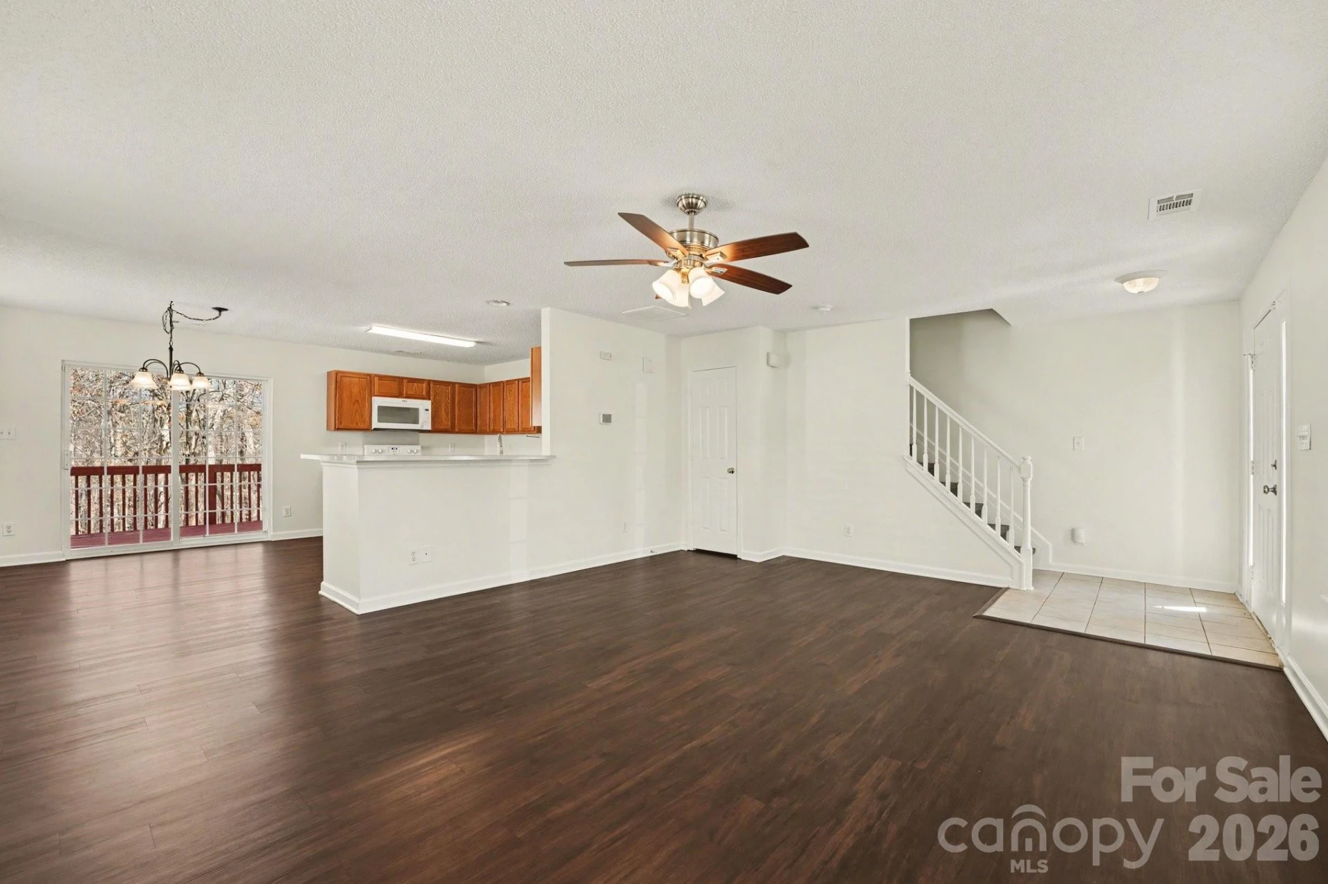 183 Everett Park Drive - Photo 6