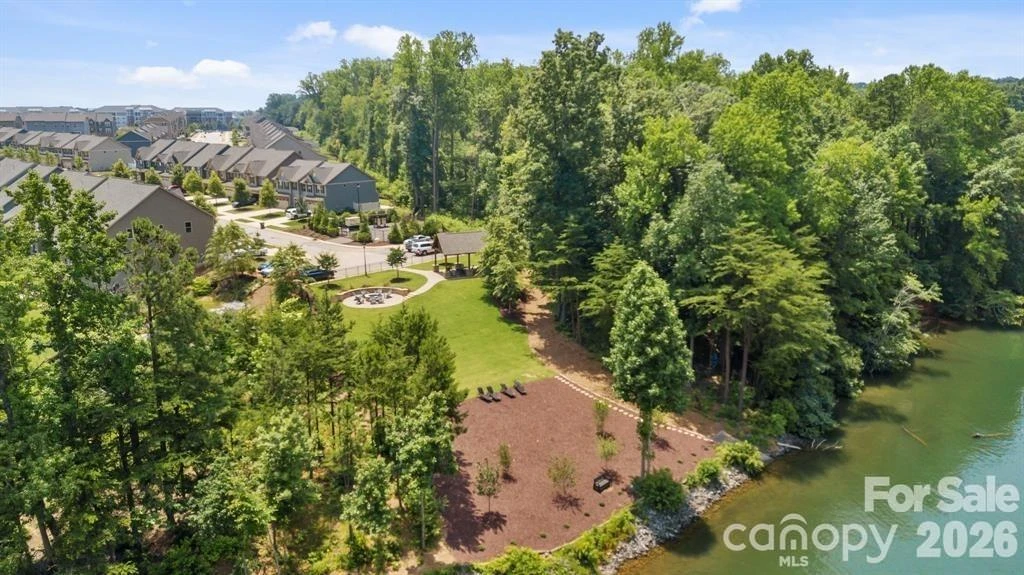 146 Beacon Drive #D - Photo 37