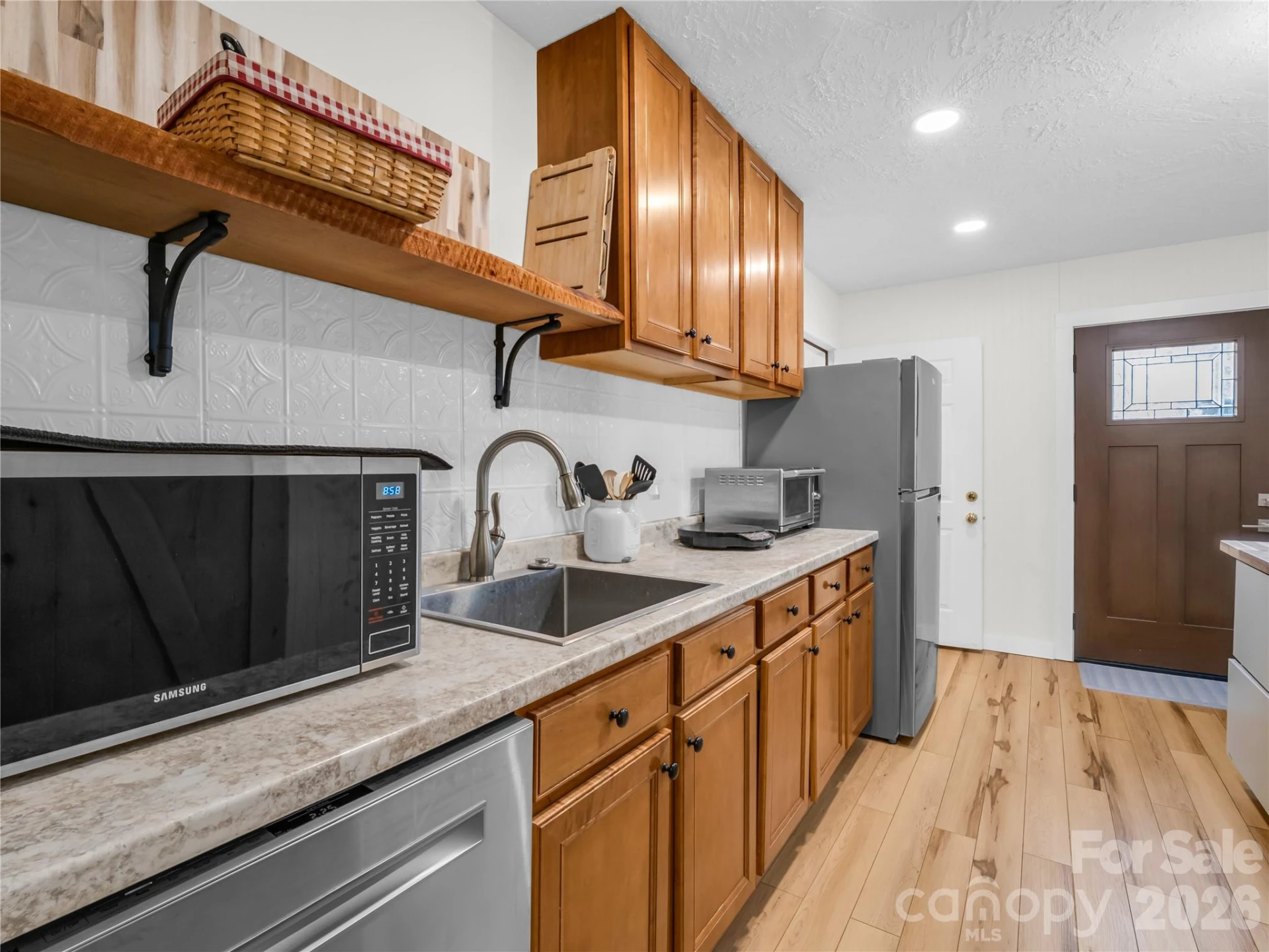 4 Western View Street - Photo 30