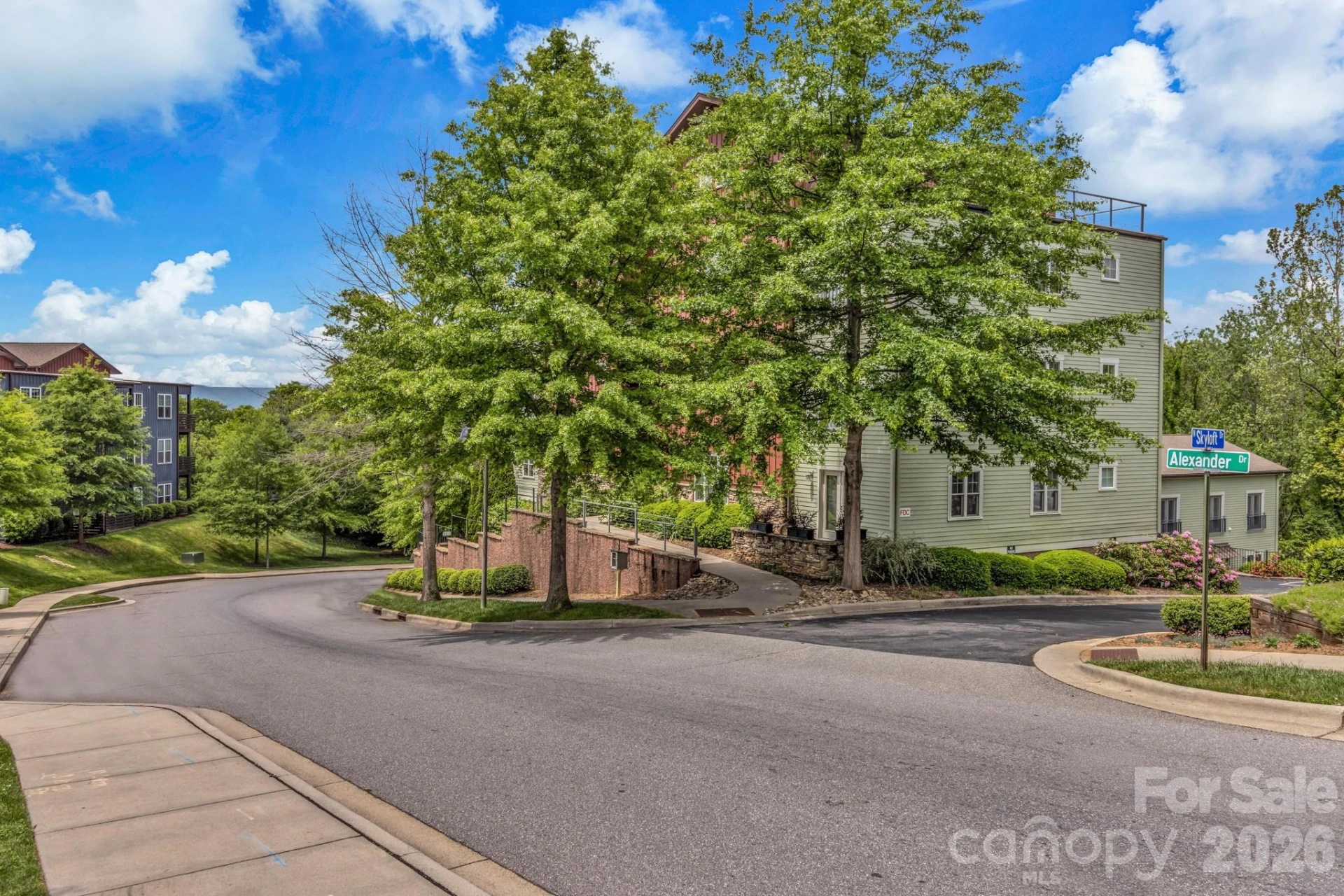 400 Skyloft Drive #102 - Photo 42