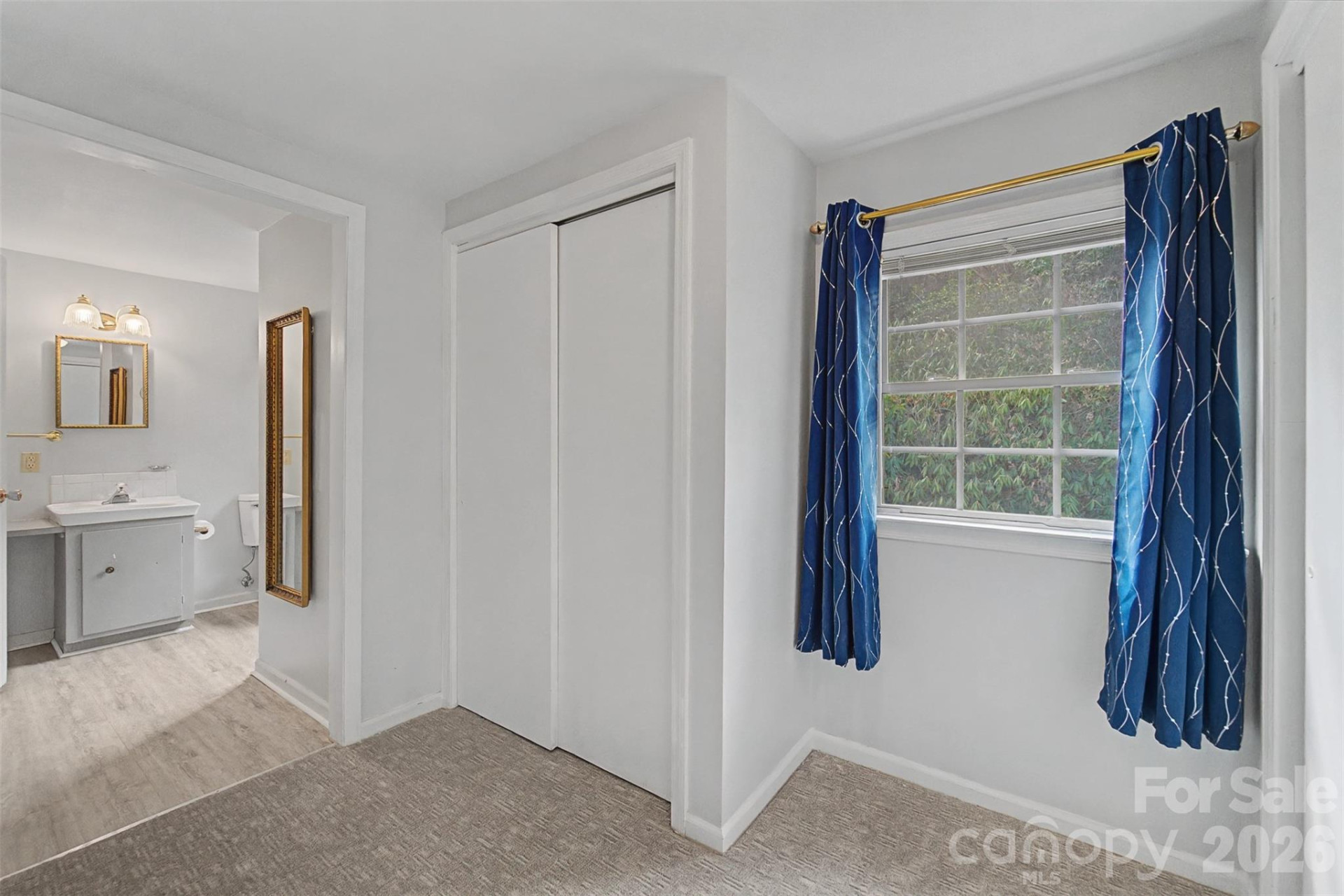 401 Country Club Drive - Photo 23