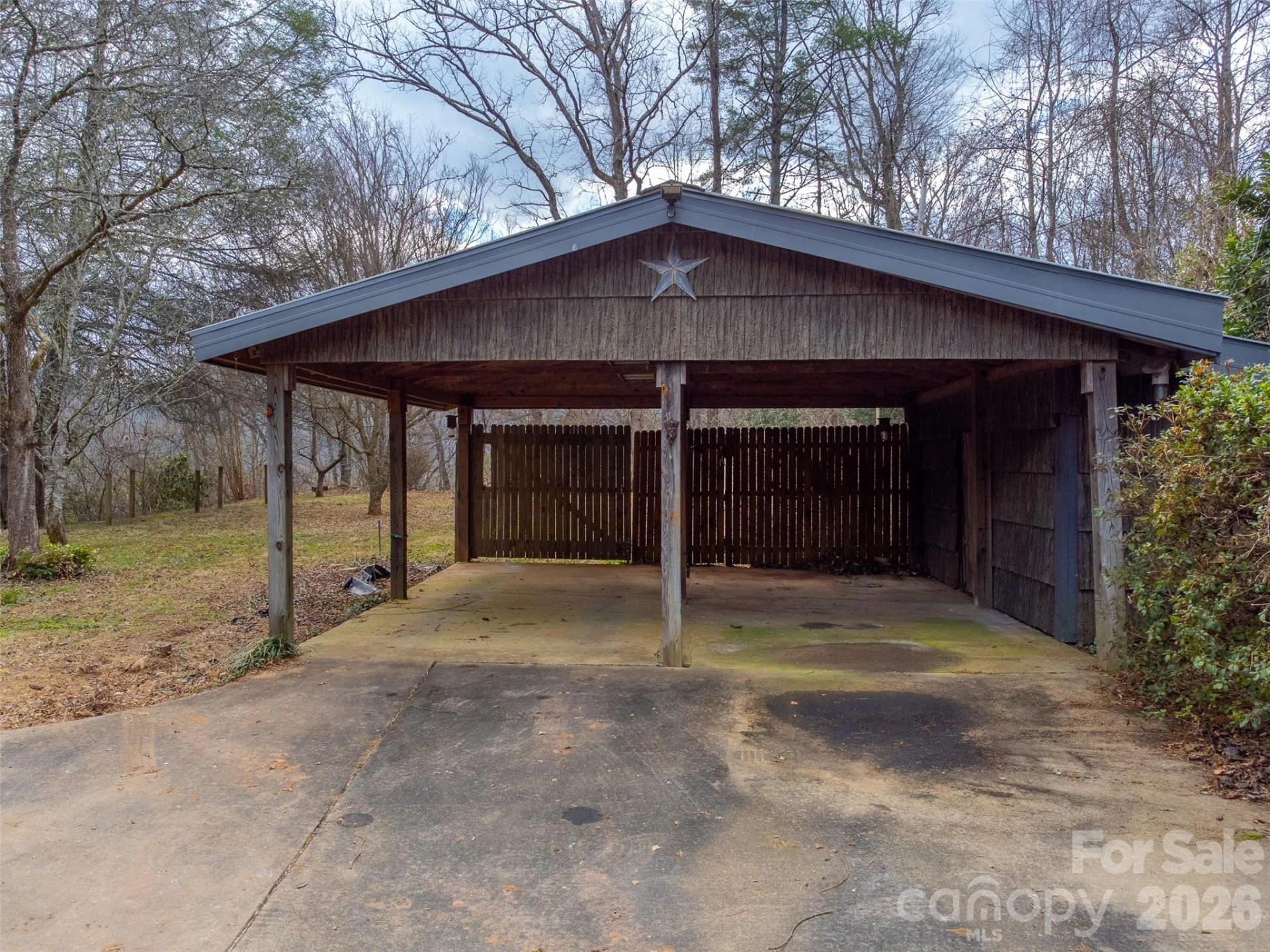 401 Country Club Drive - Photo 30