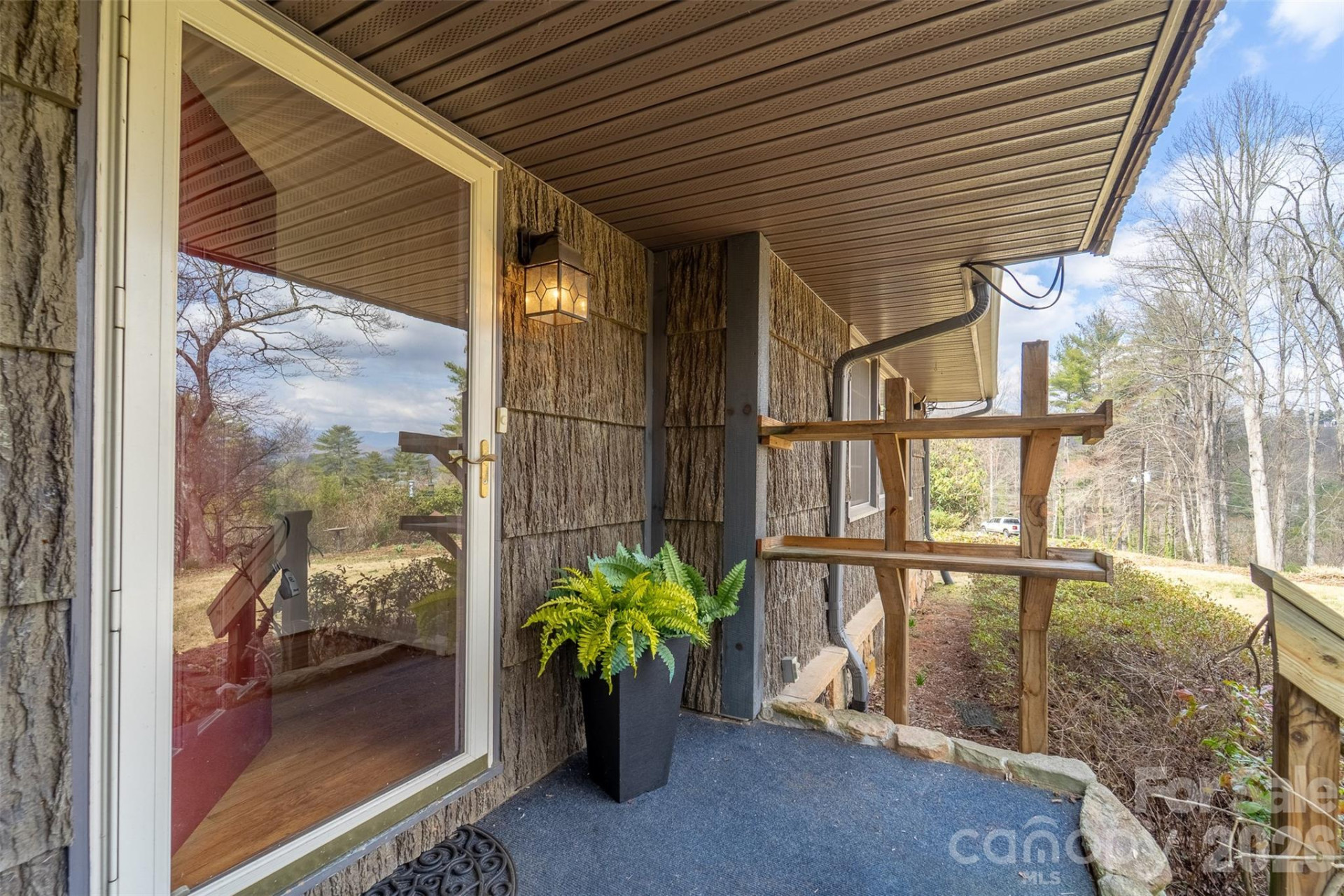 401 Country Club Drive - Photo 5