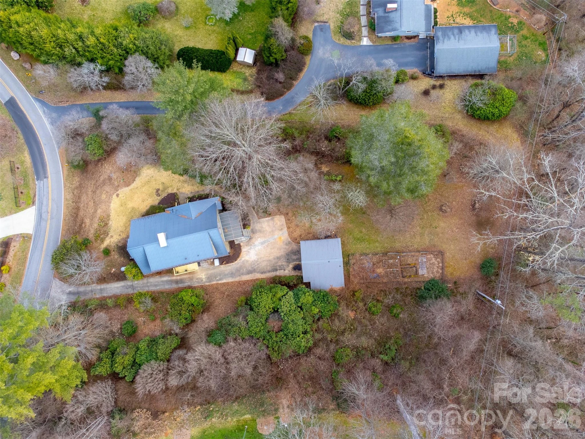 401 Country Club Drive - Photo 45