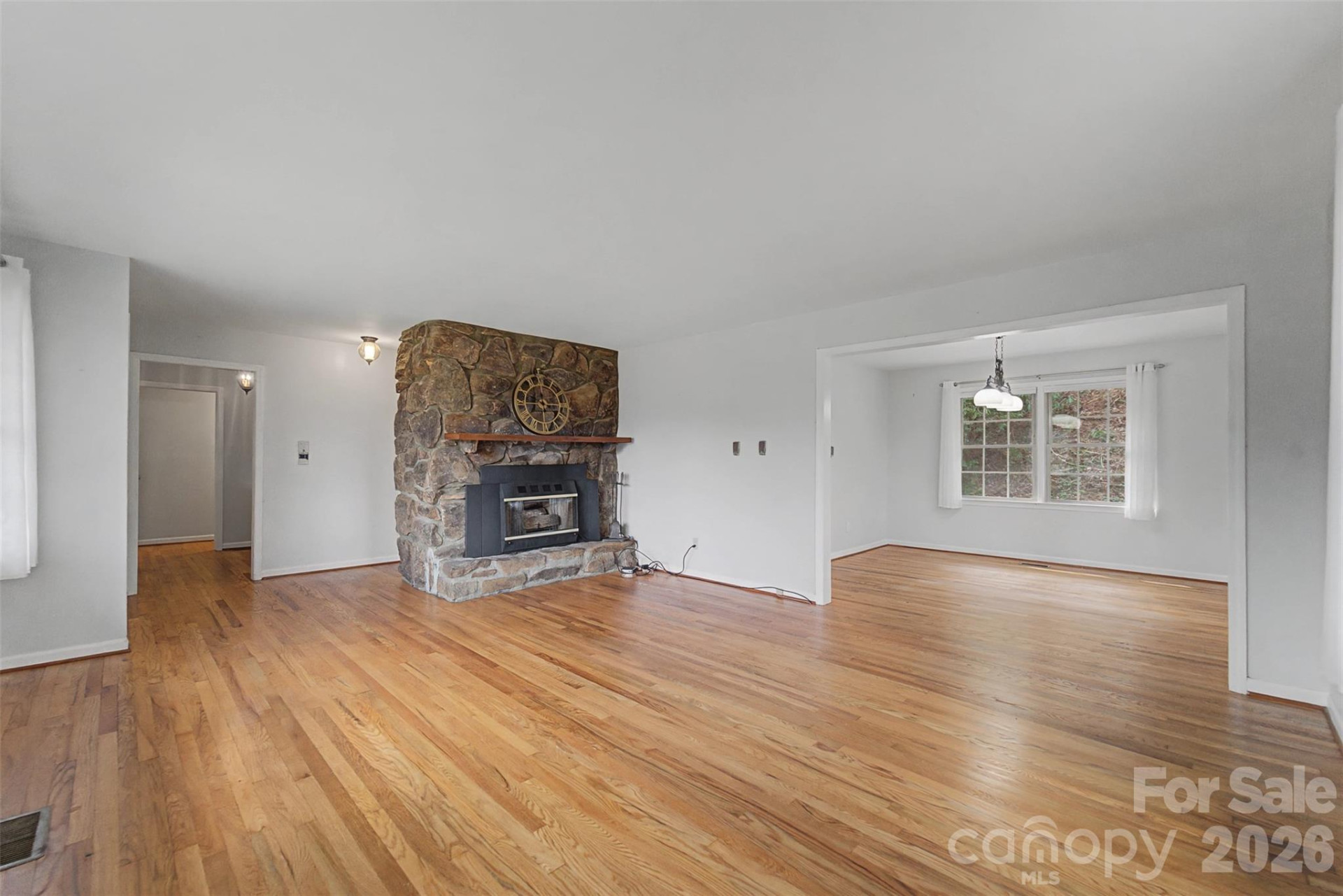 401 Country Club Drive - Photo 9