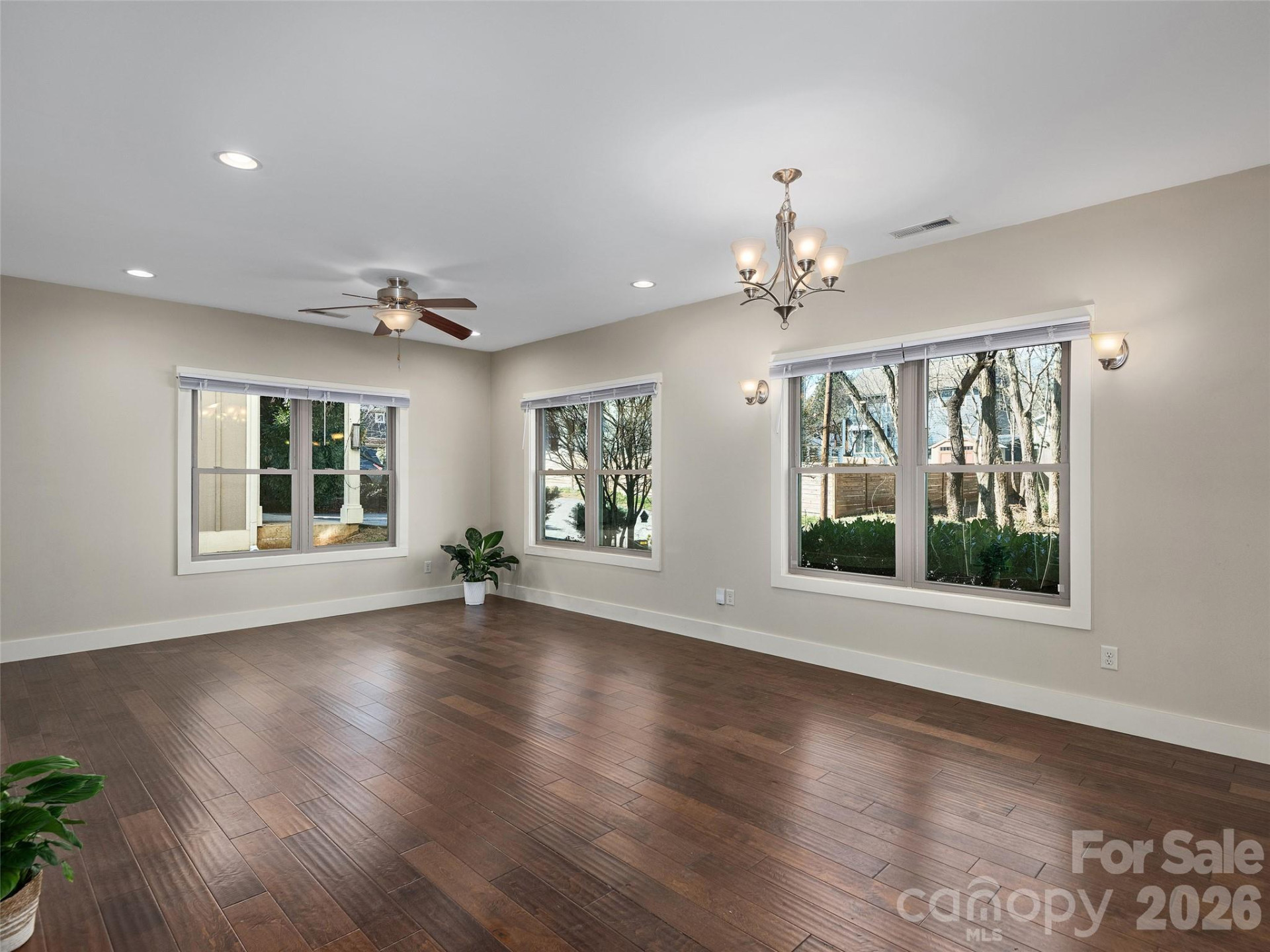 4 Grinnell Street - Photo 13