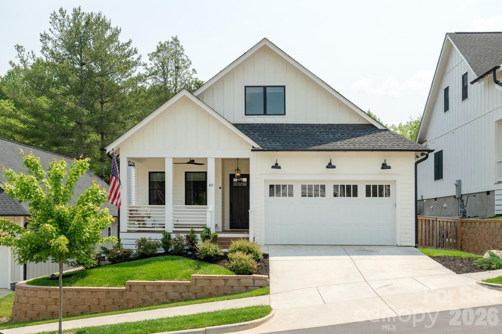 40 Hidden Pond Lane - Photo 2