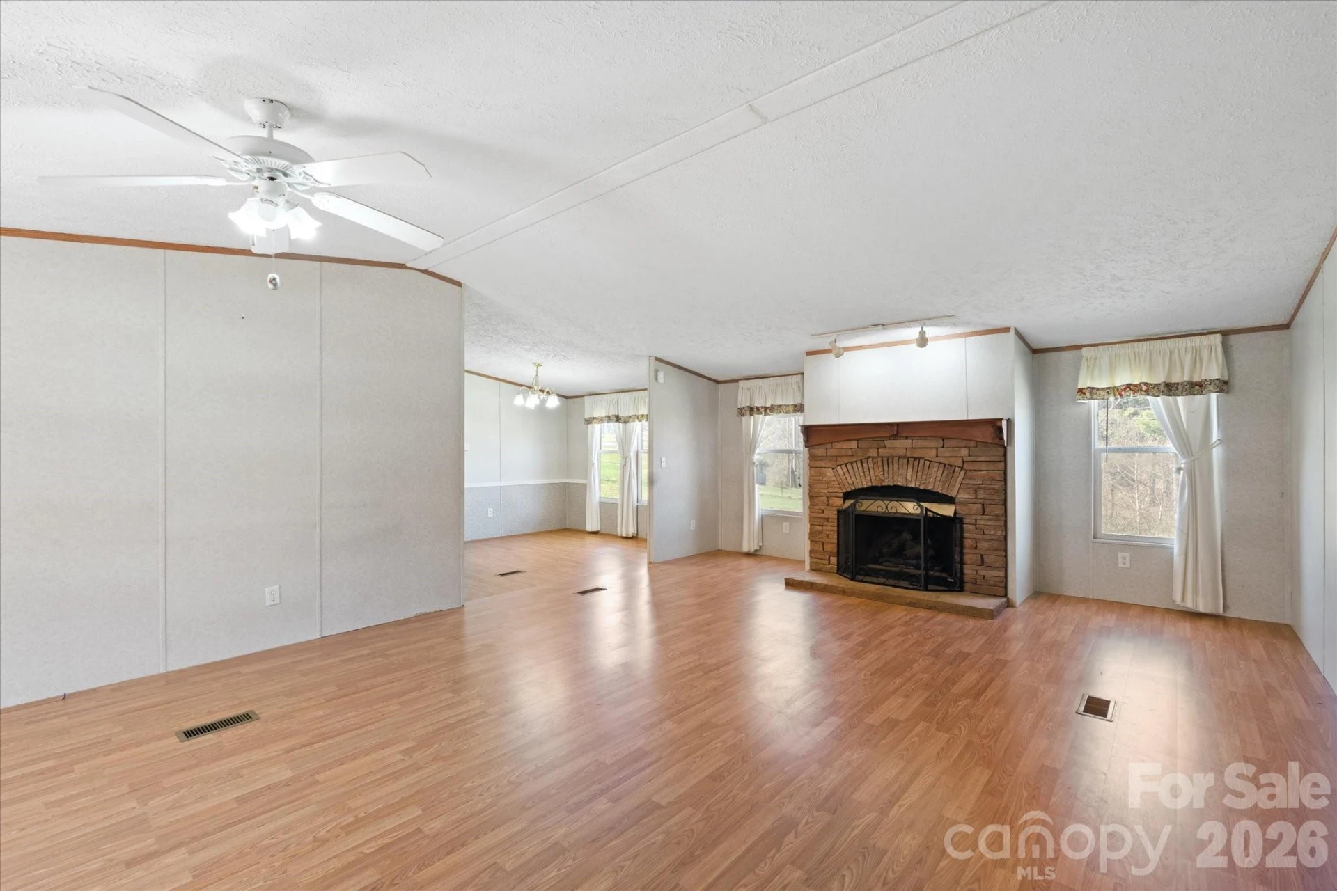 18 Ford Valley Road - Photo 5