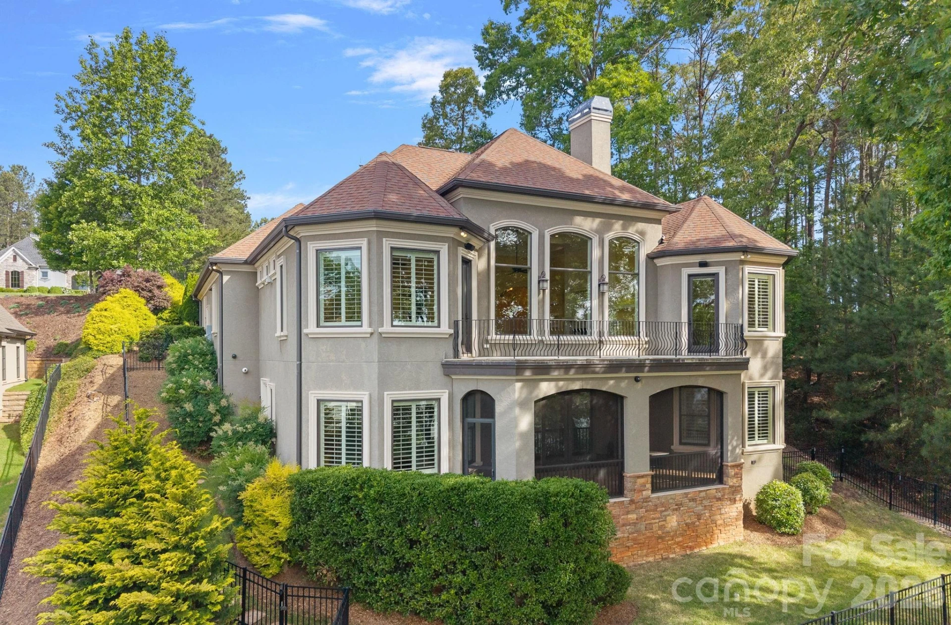 3225 Lake Pointe Drive - Photo 2