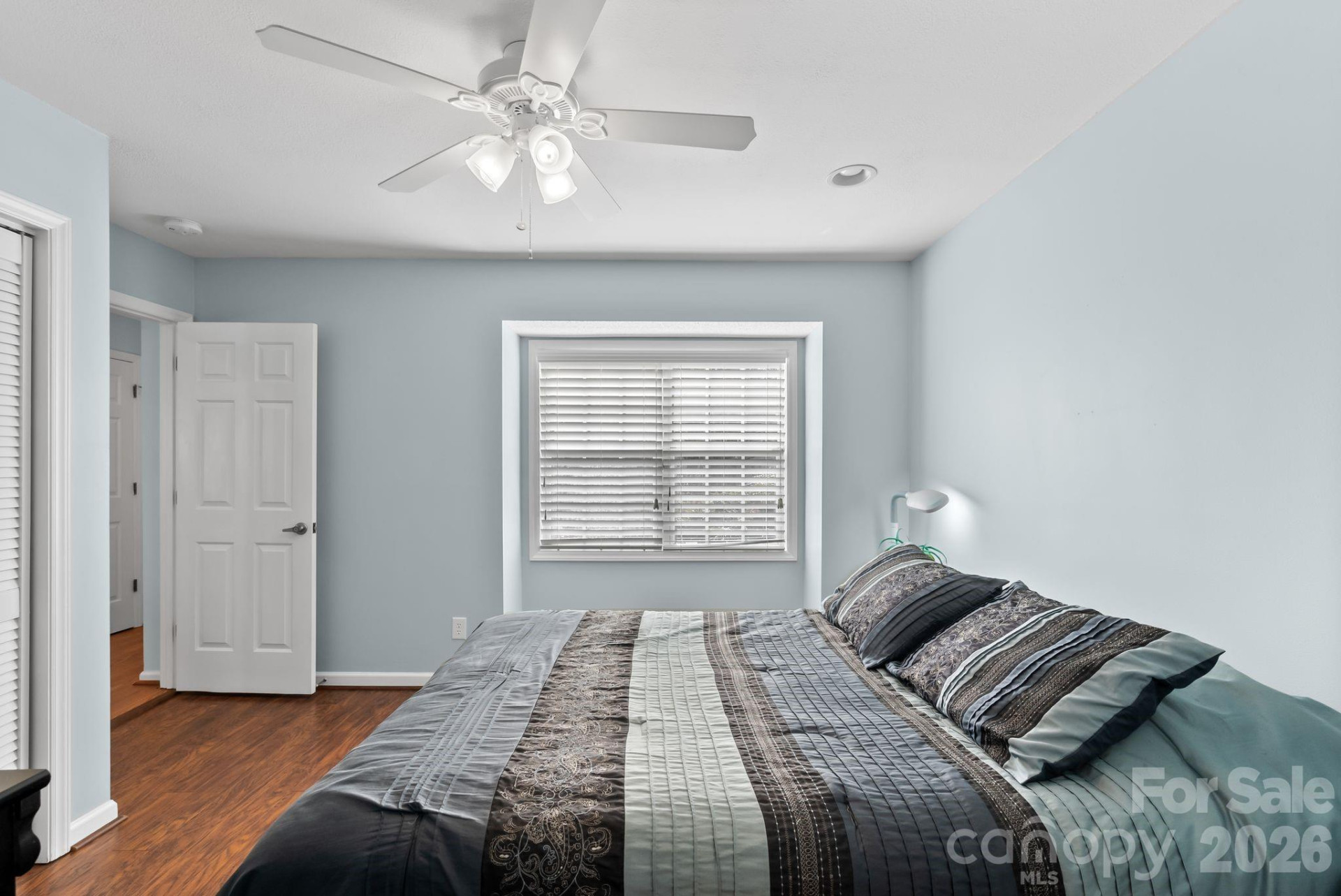 100 Thistle Knoll Court - Photo 18