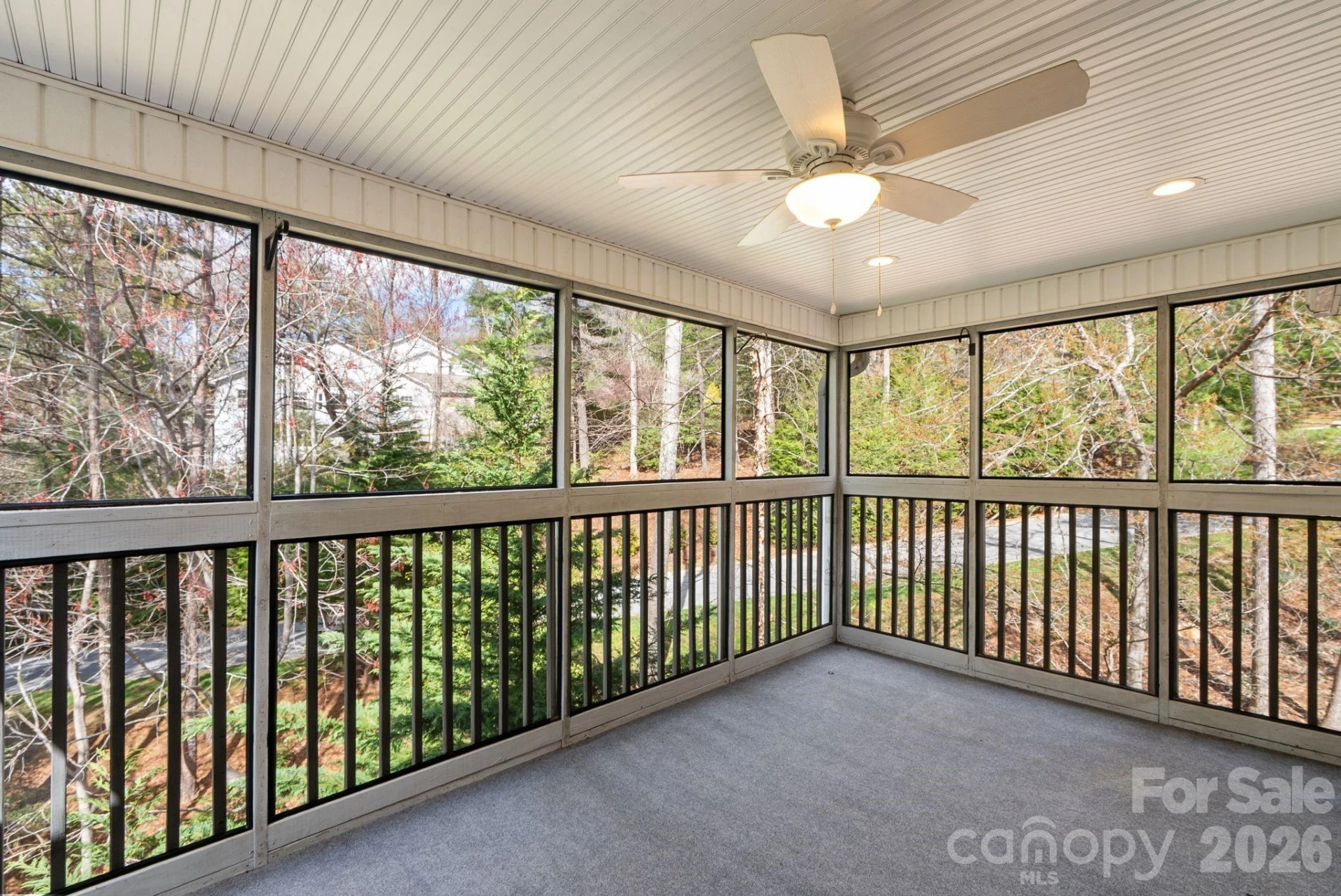 100 Thistle Knoll Court - Photo 33