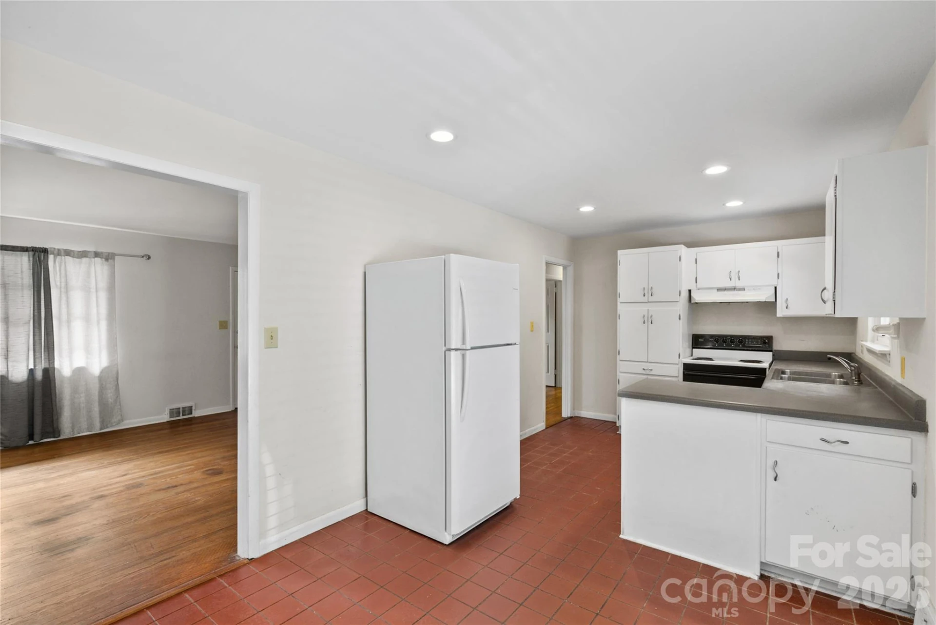 1 Clearbrook Road - Photo 12