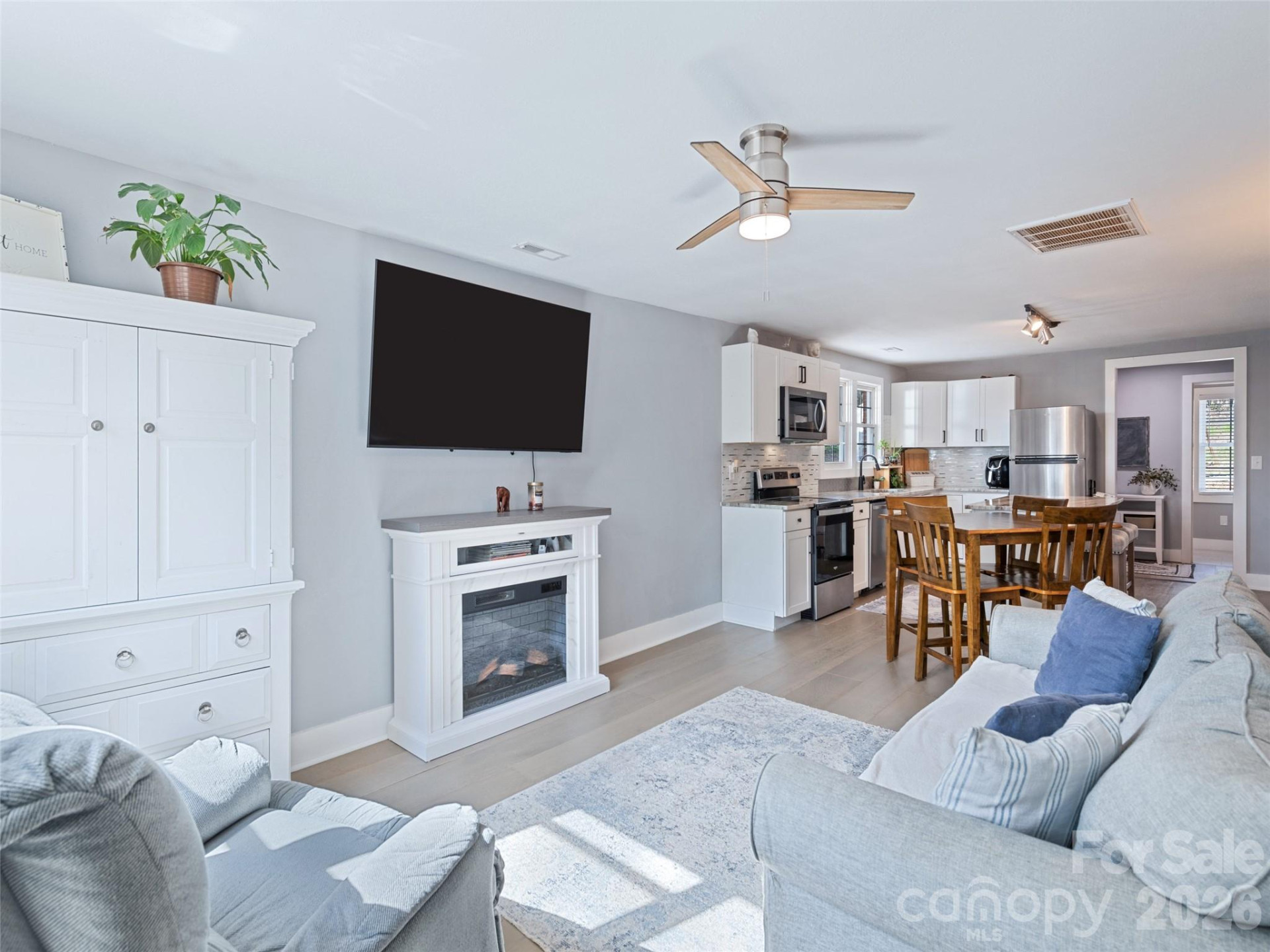 110 Ewart Drive - Photo 22