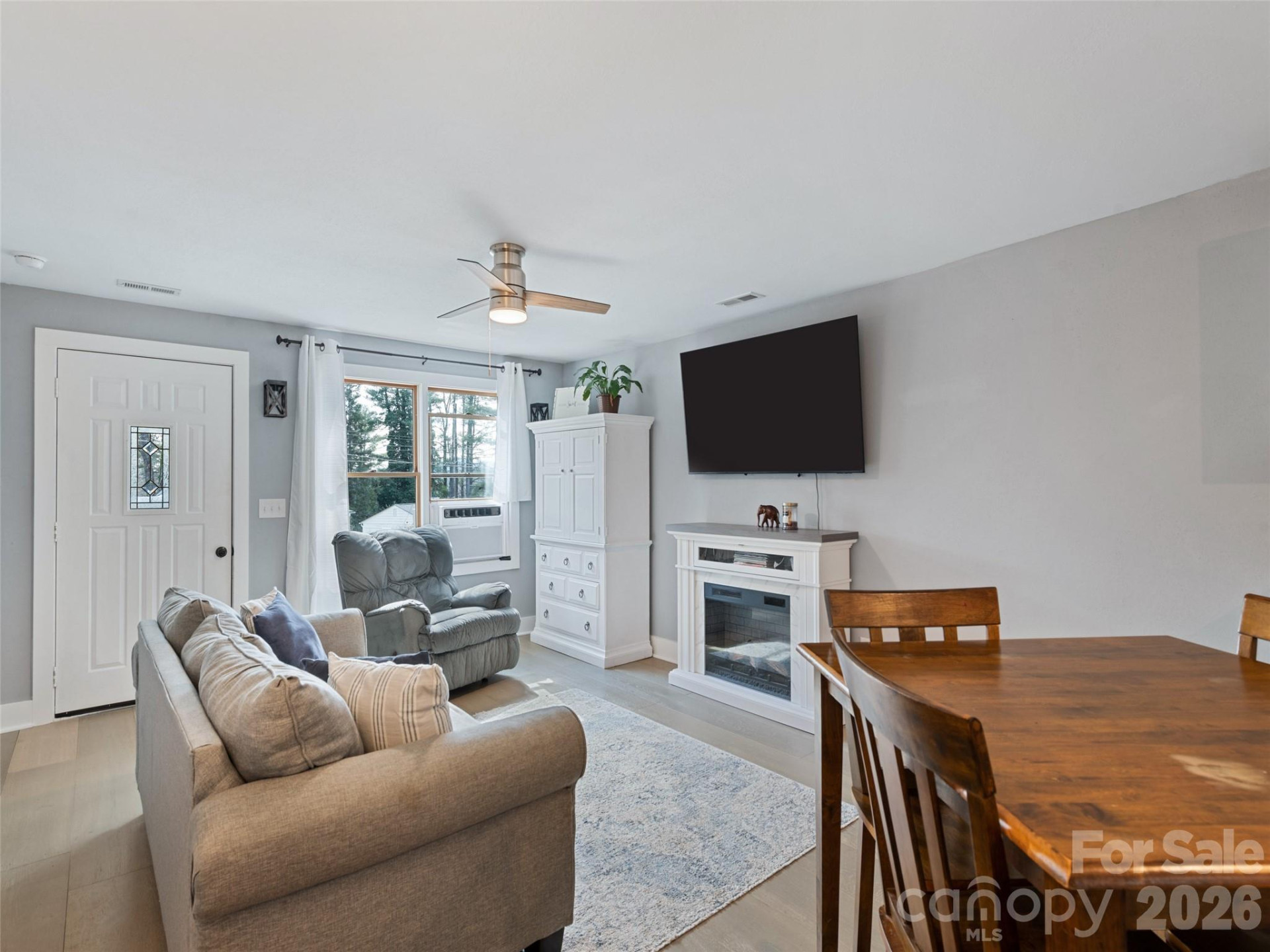 110 Ewart Drive - Photo 24