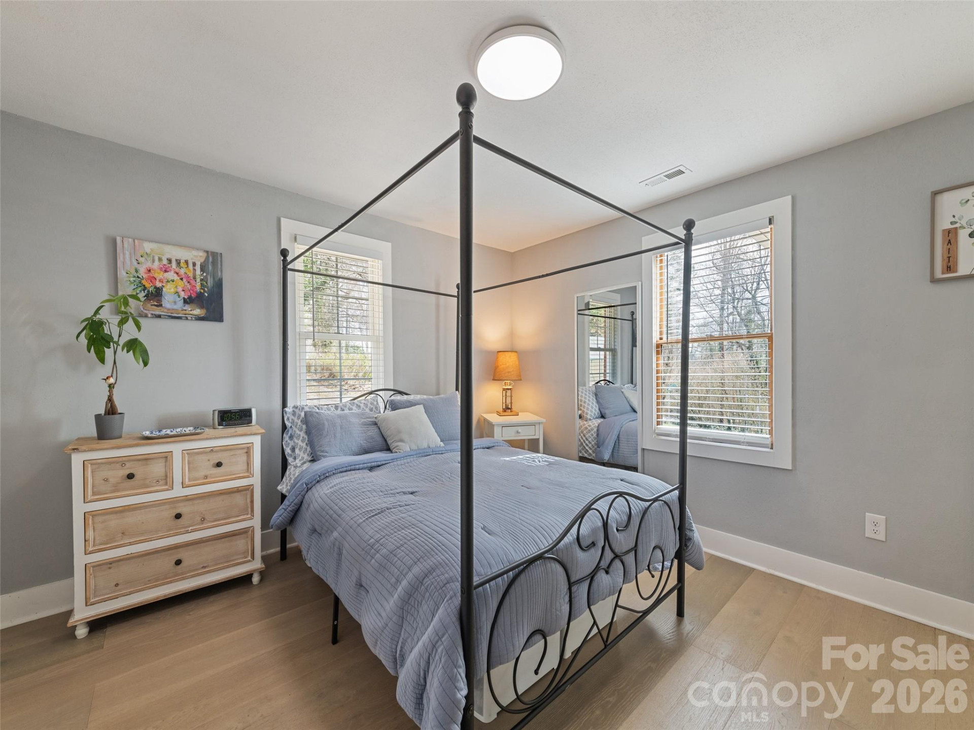 110 Ewart Drive - Photo 32