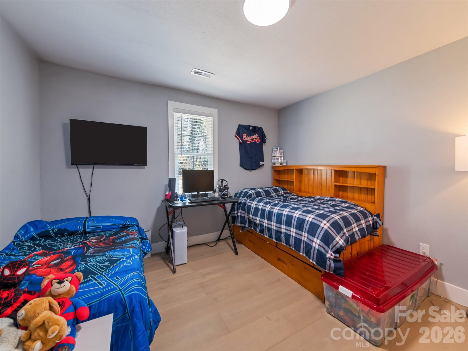 110 Ewart Drive - Photo 36