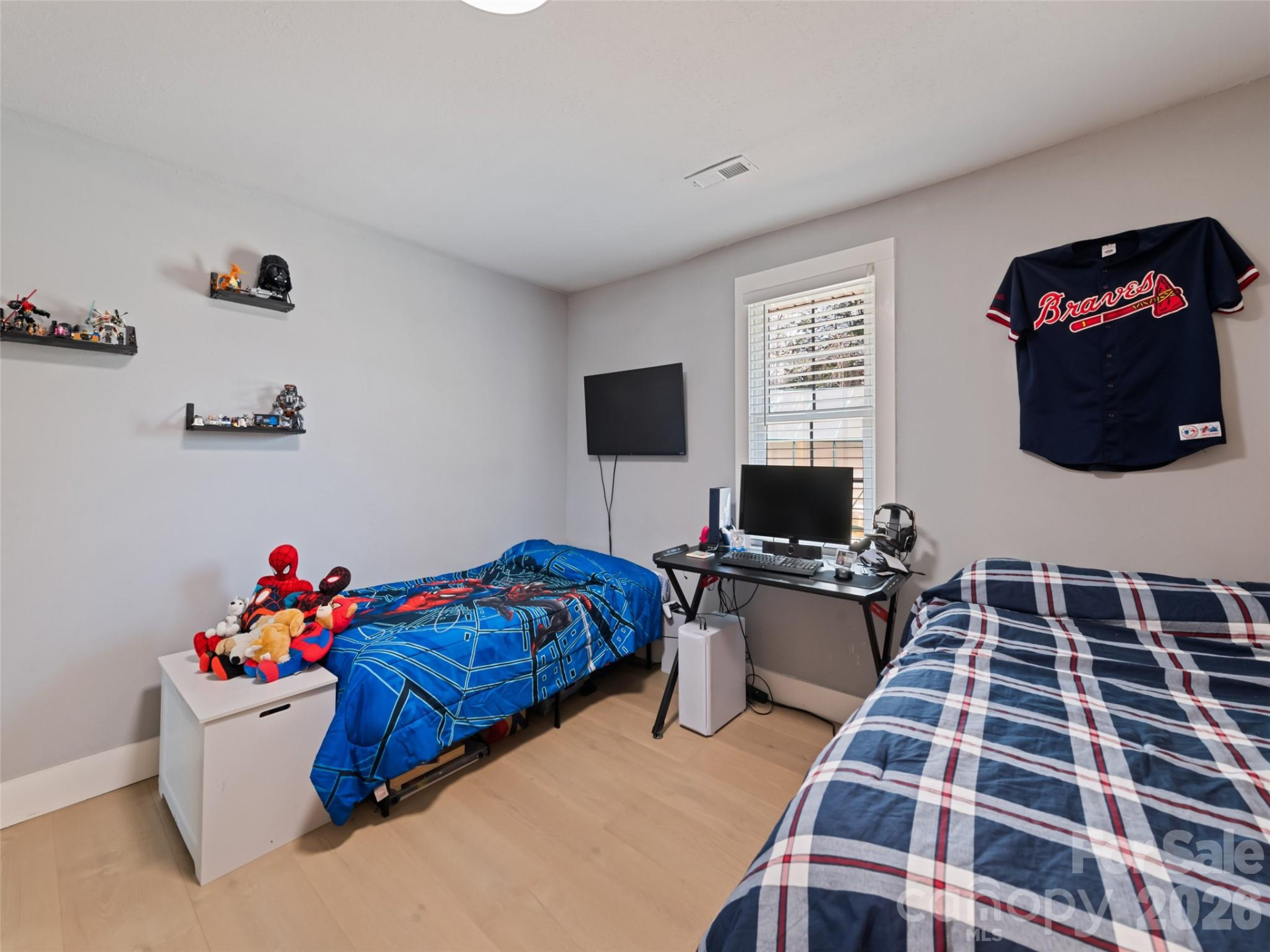 110 Ewart Drive - Photo 37