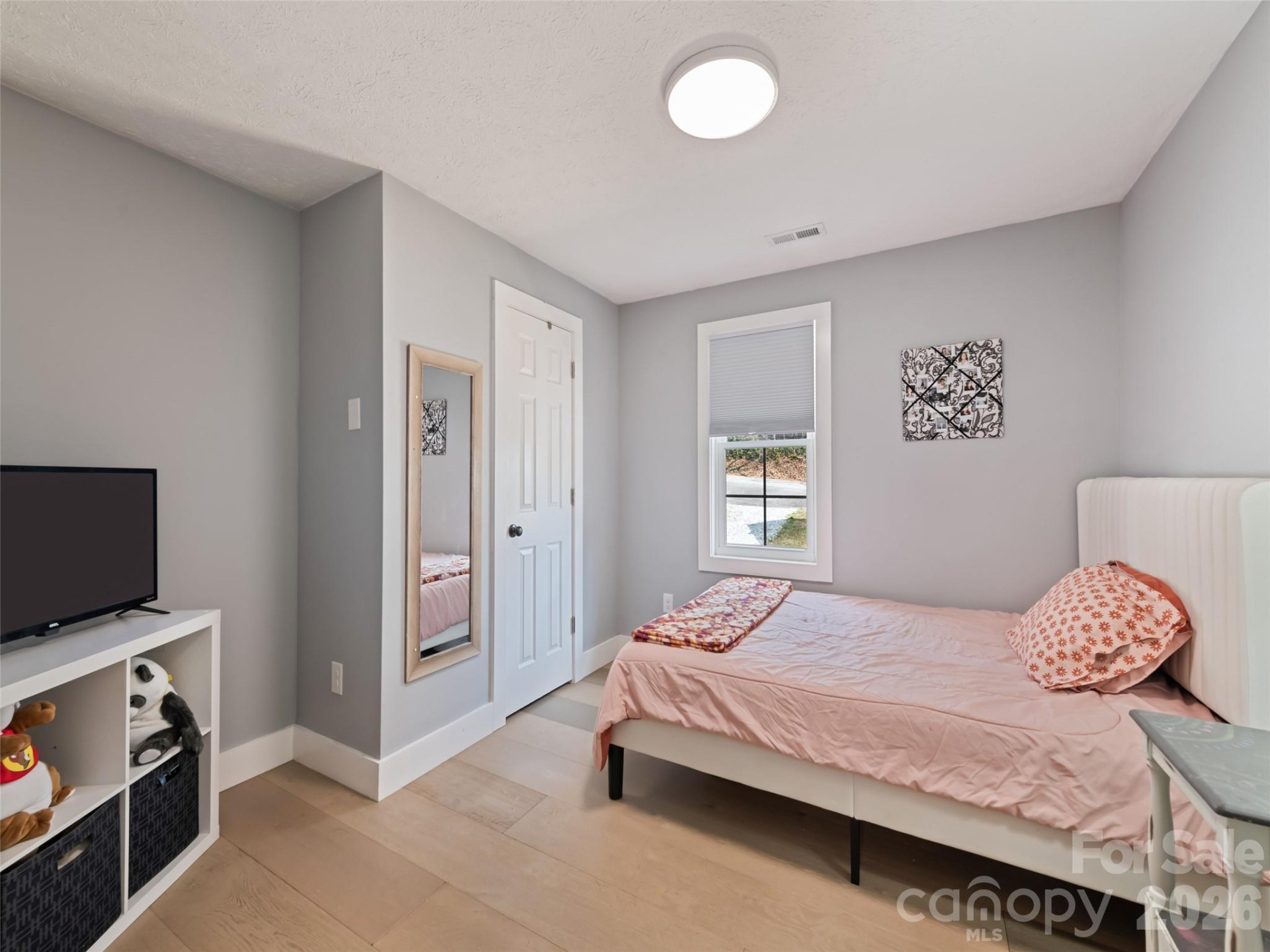 110 Ewart Drive - Photo 43