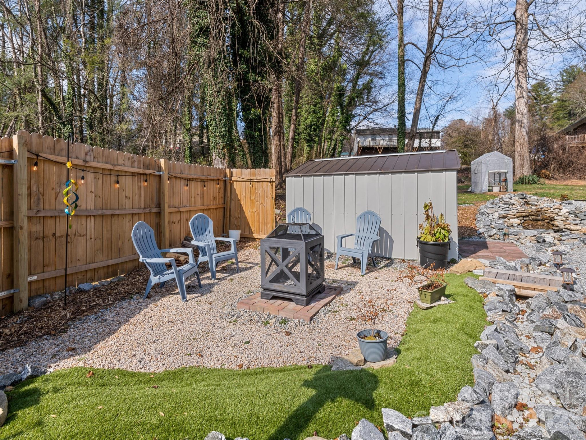 110 Ewart Drive - Photo 7