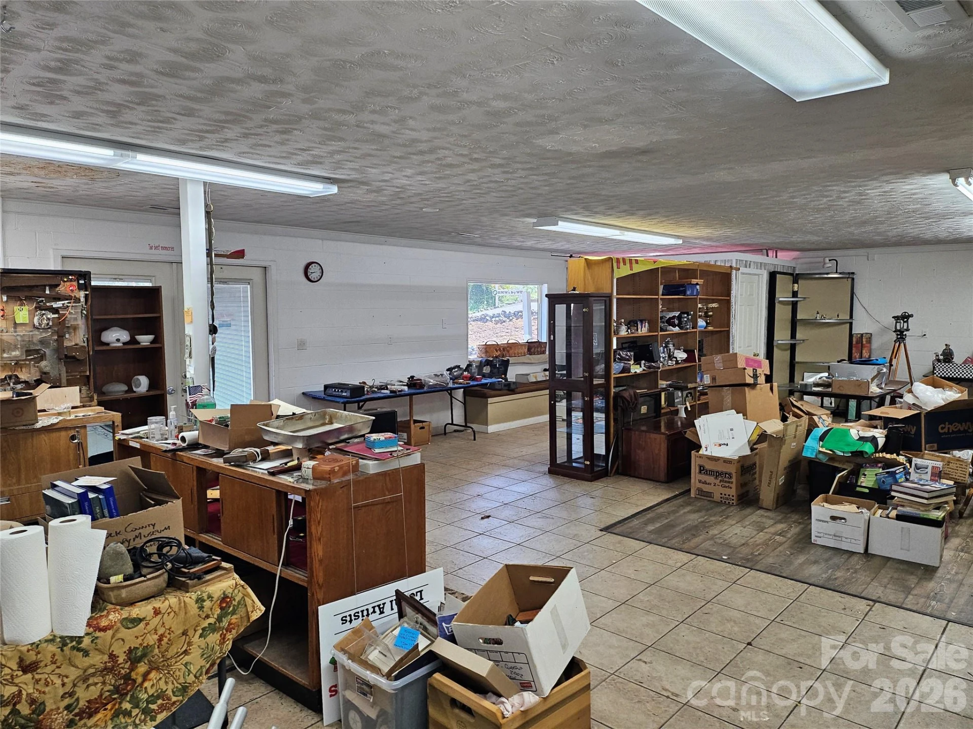 567 Mills Street - Photo 11