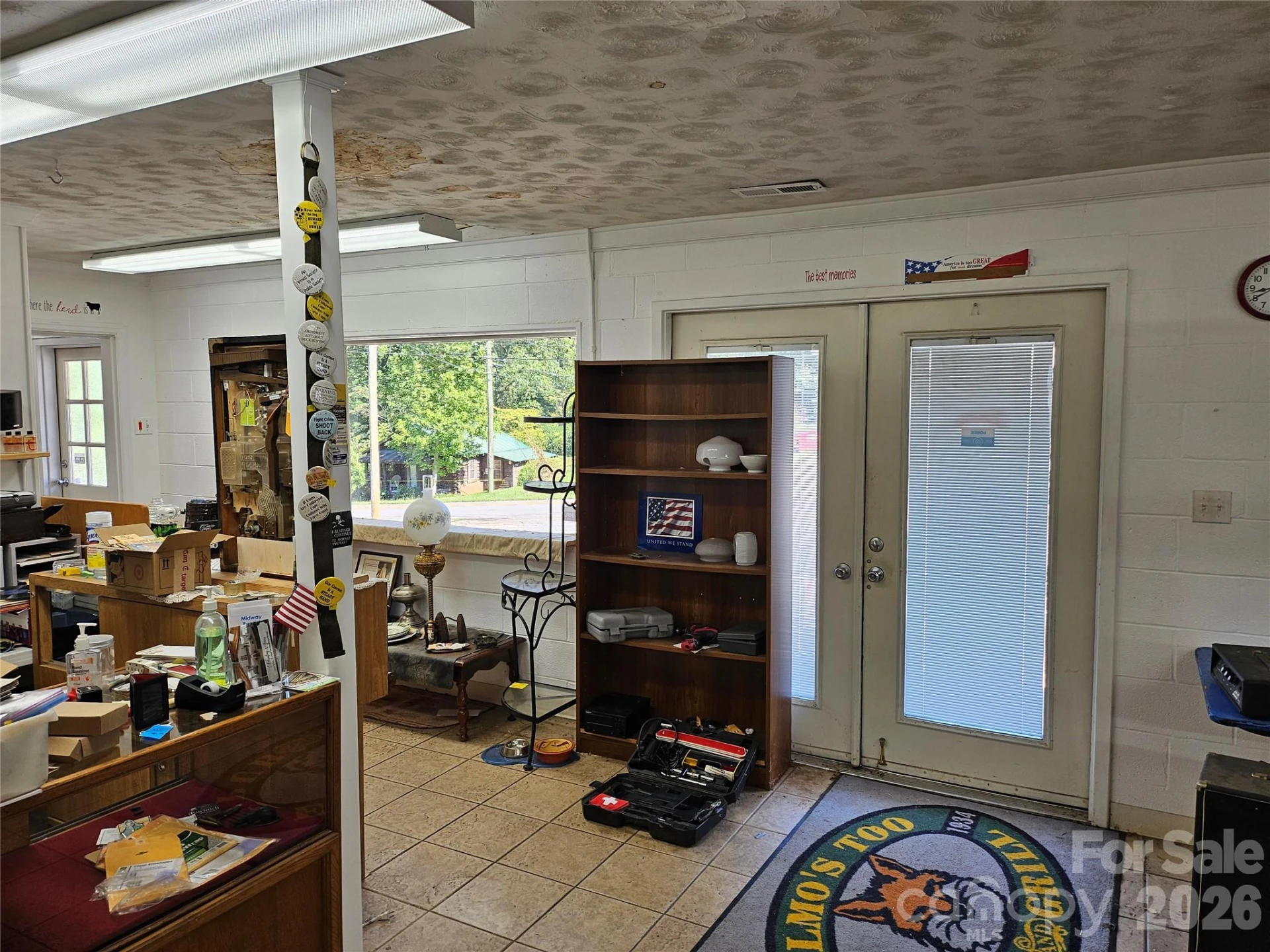 567 Mills Street - Photo 5