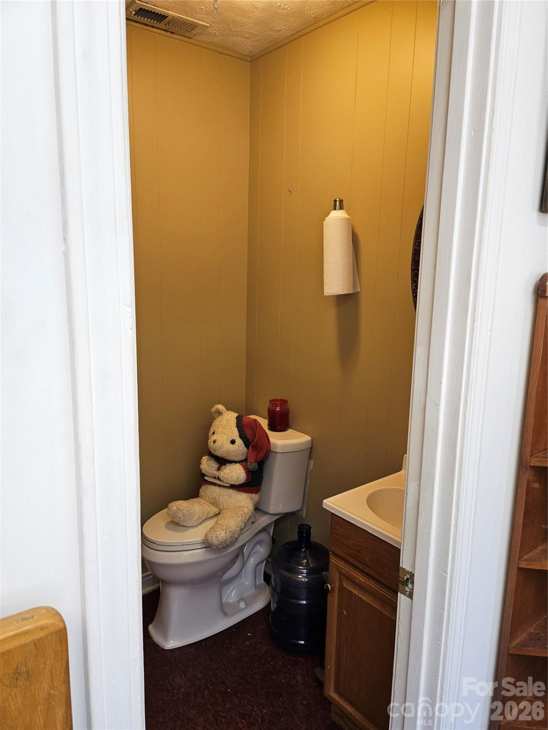 567 Mills Street - Photo 10