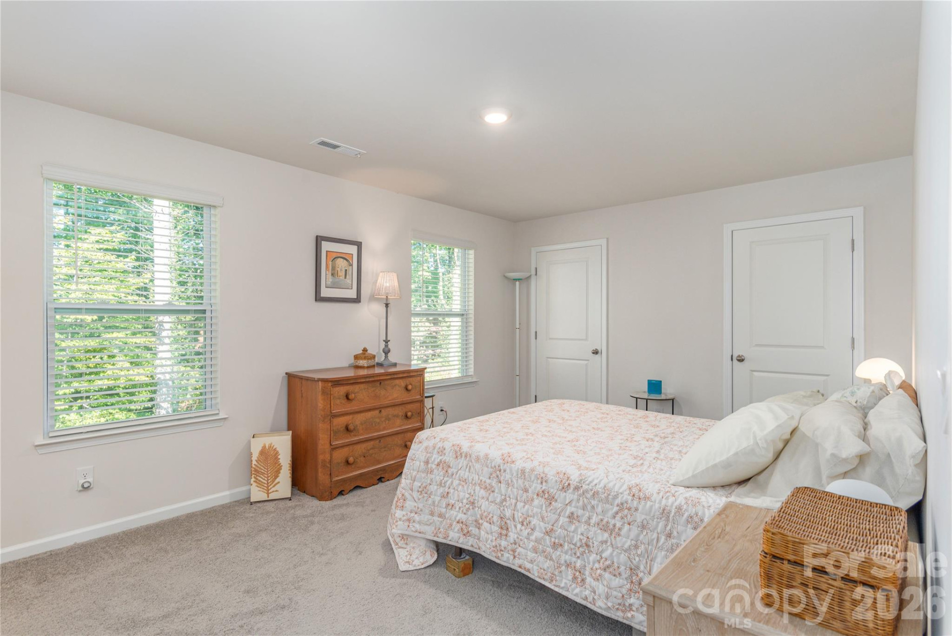 86 Malcolm Court - Photo 12