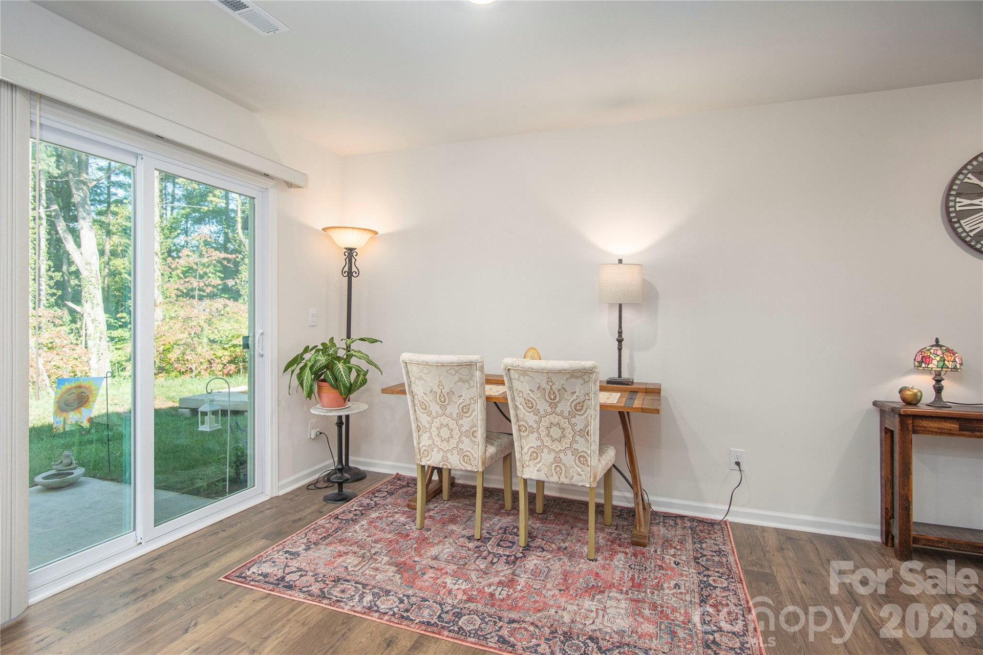 86 Malcolm Court - Photo 7