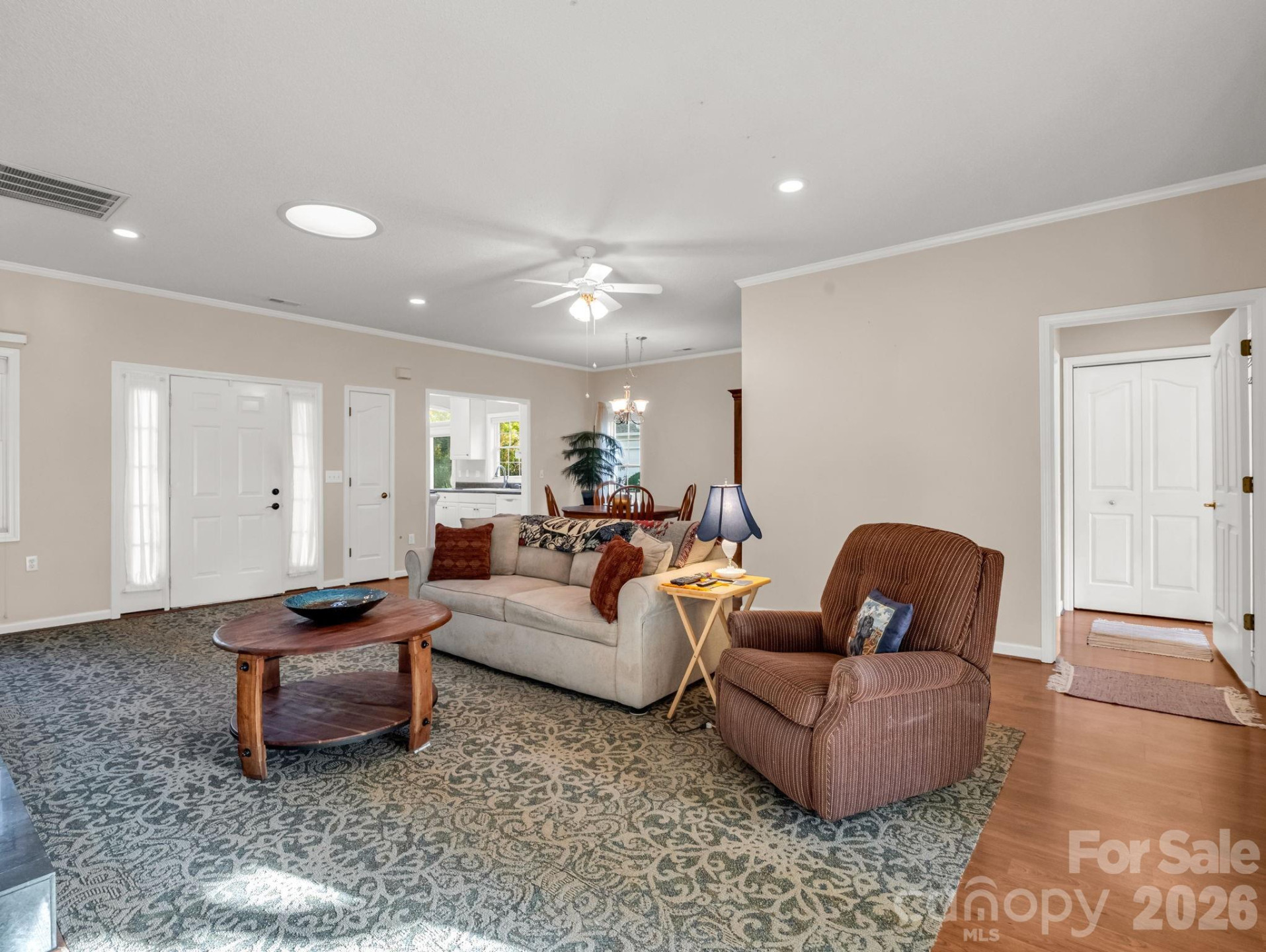 276 Cambridge Drive - Photo 13