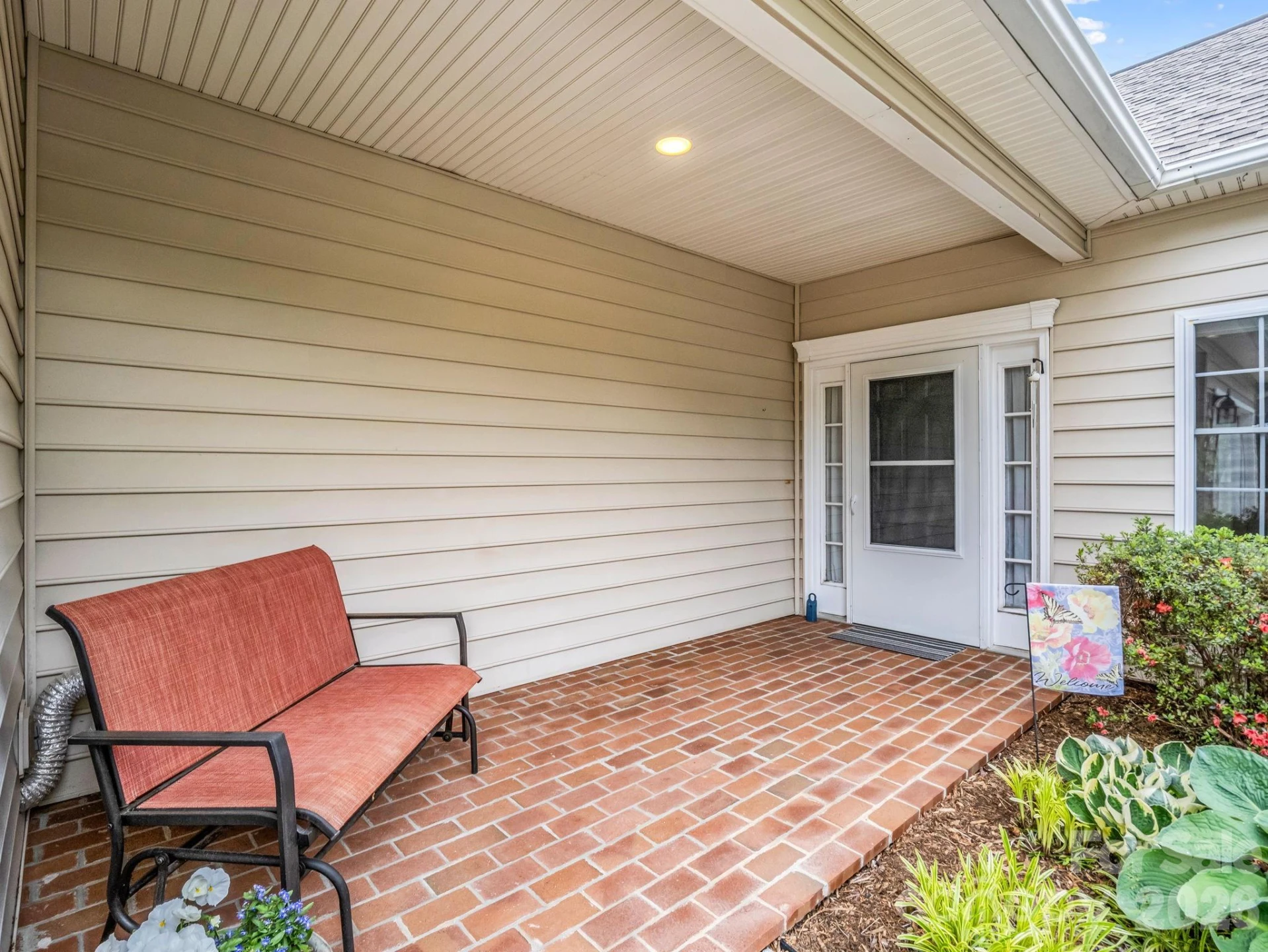 276 Cambridge Drive - Photo 15