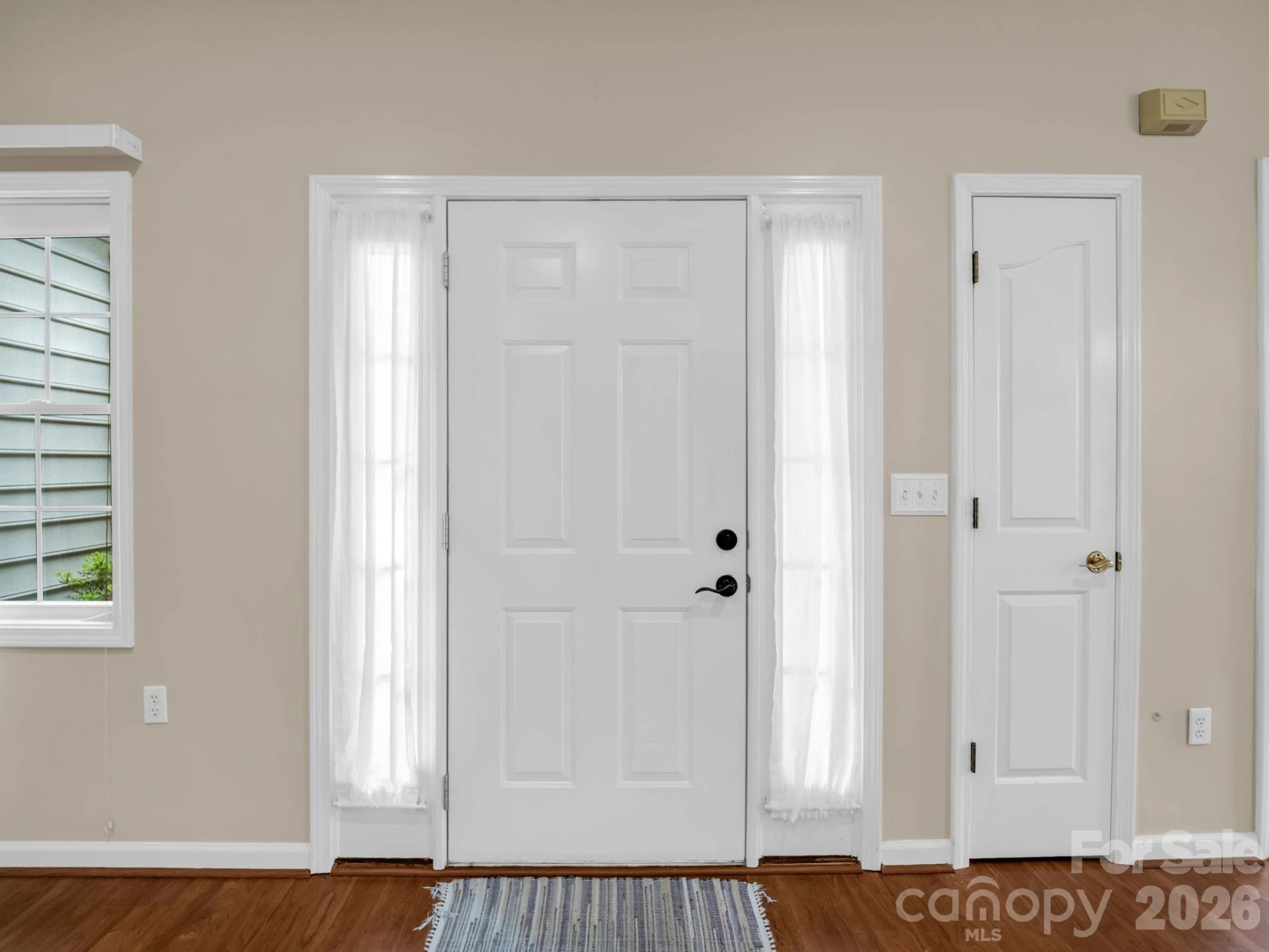 276 Cambridge Drive - Photo 17