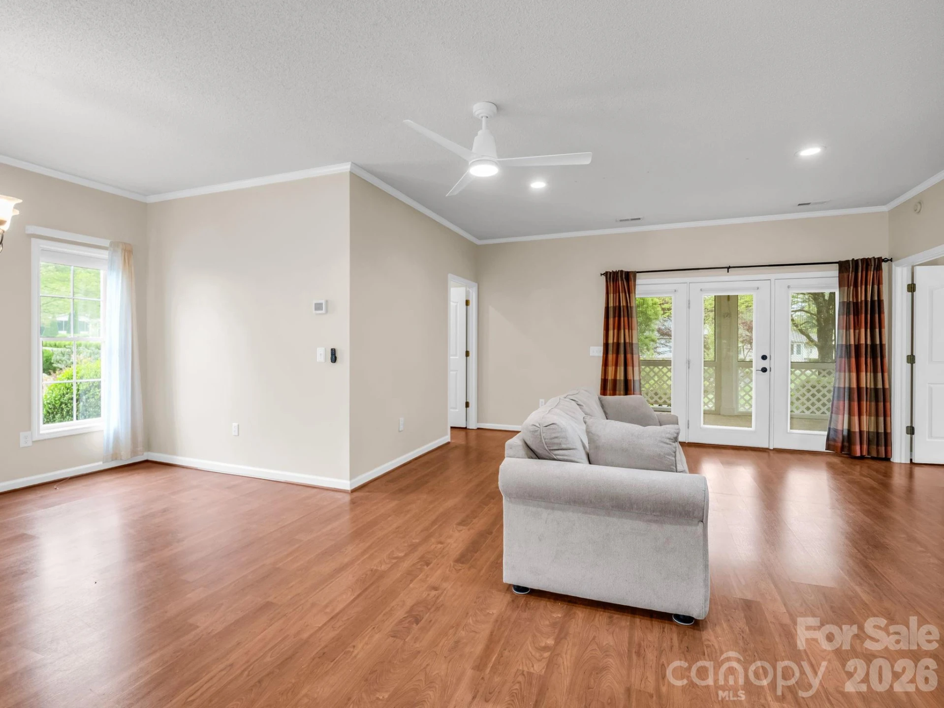 276 Cambridge Drive - Photo 19