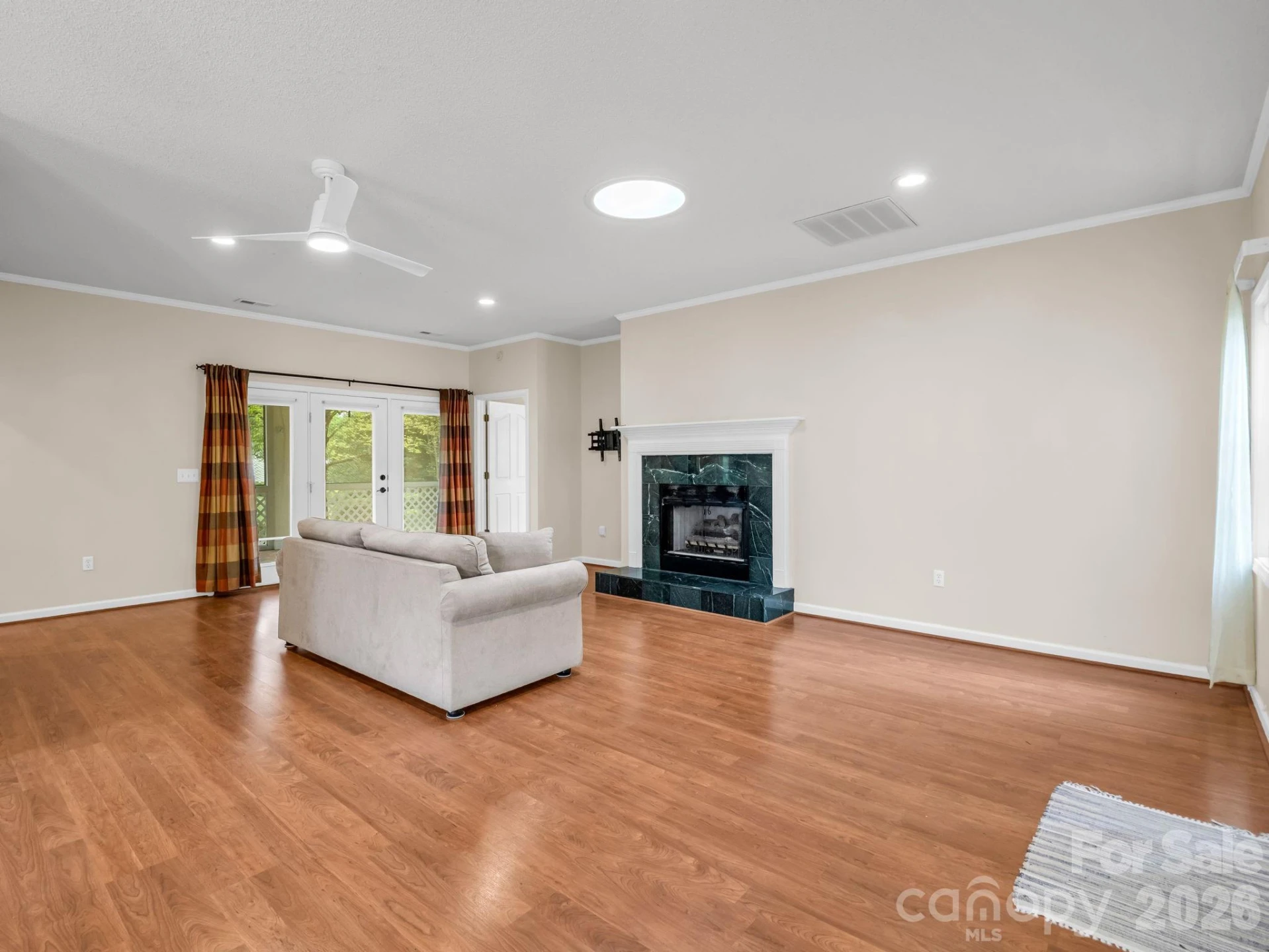 276 Cambridge Drive - Photo 20