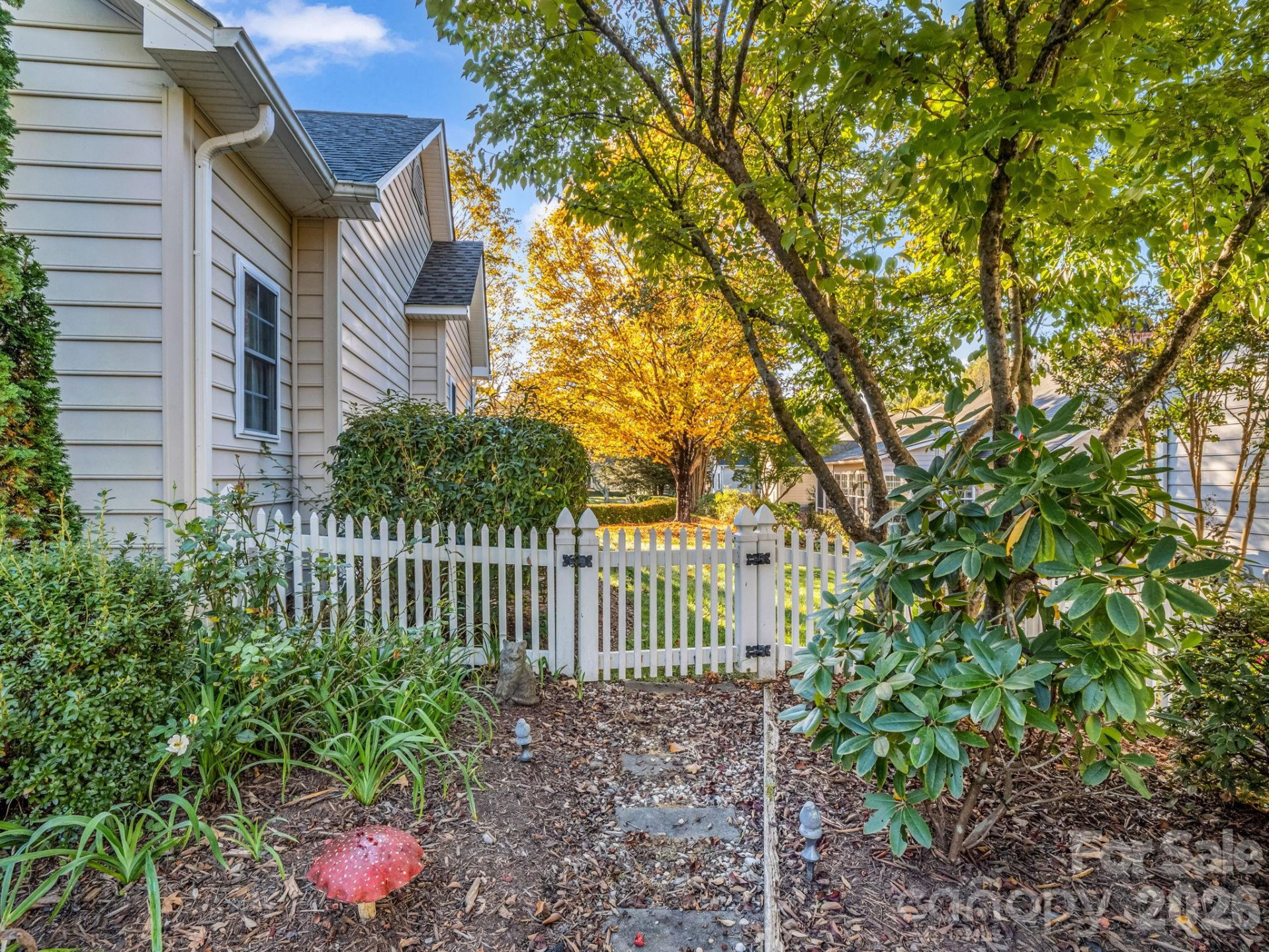 276 Cambridge Drive - Photo 28