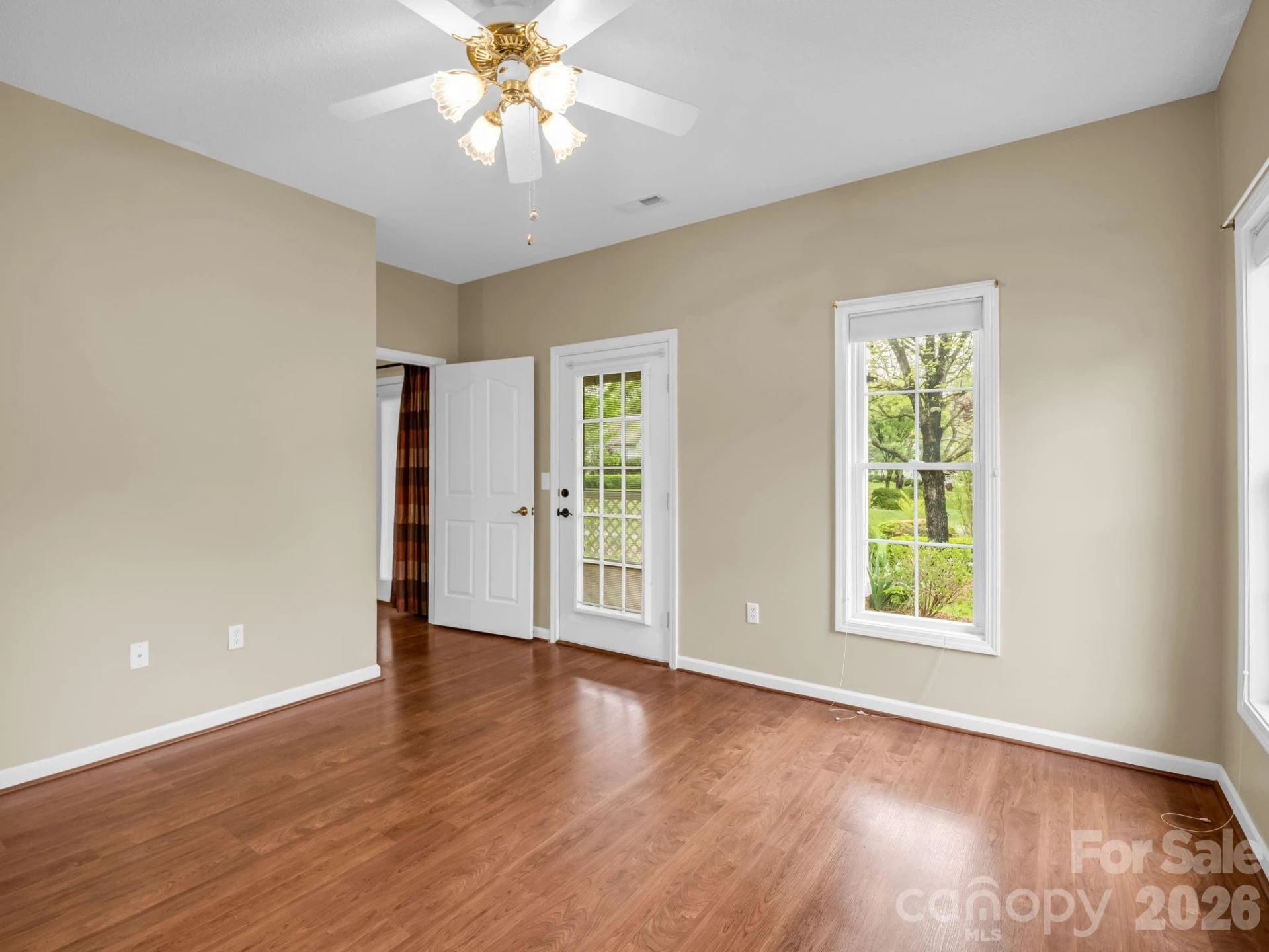 276 Cambridge Drive - Photo 41