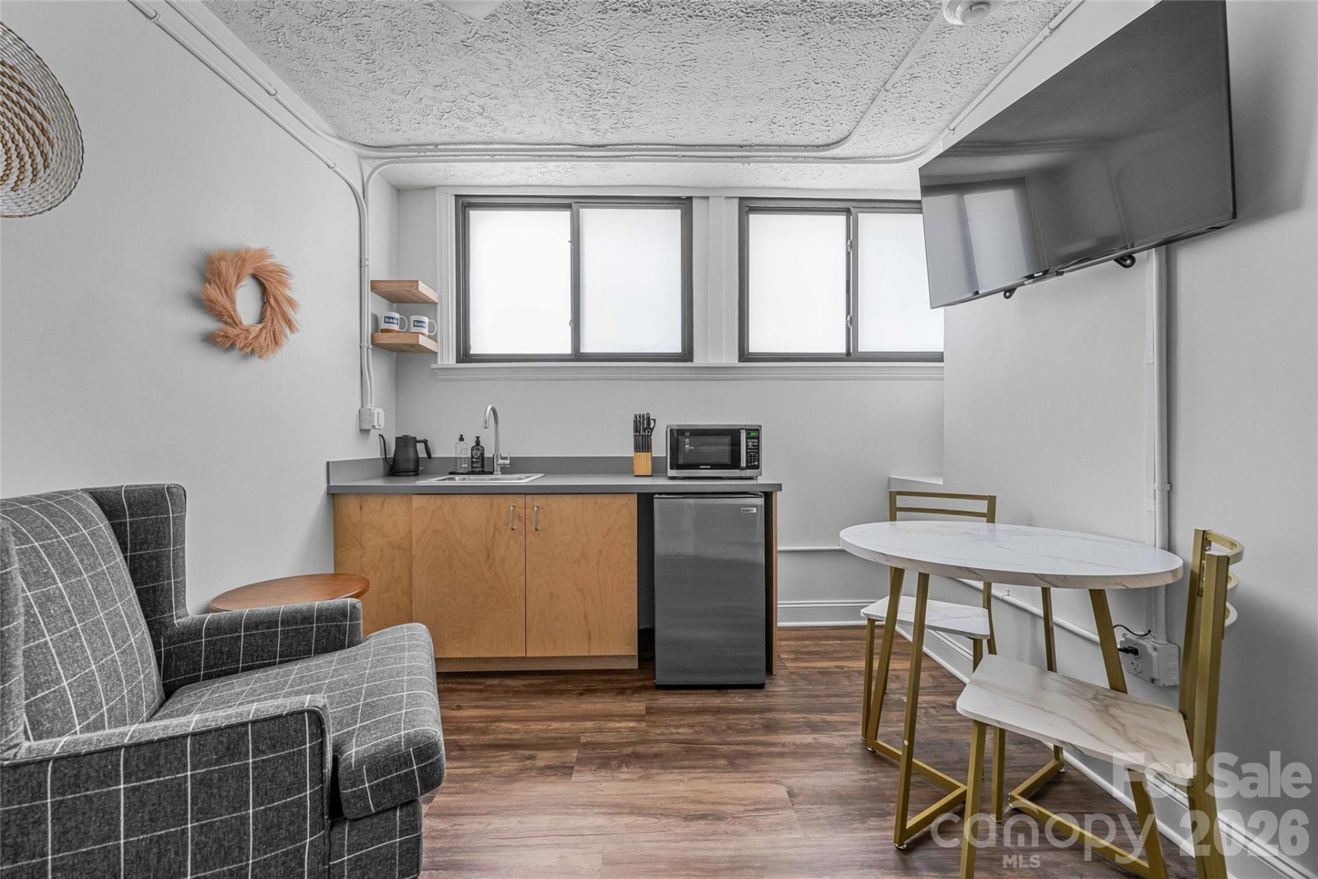 42 Furman Avenue - Photo 5