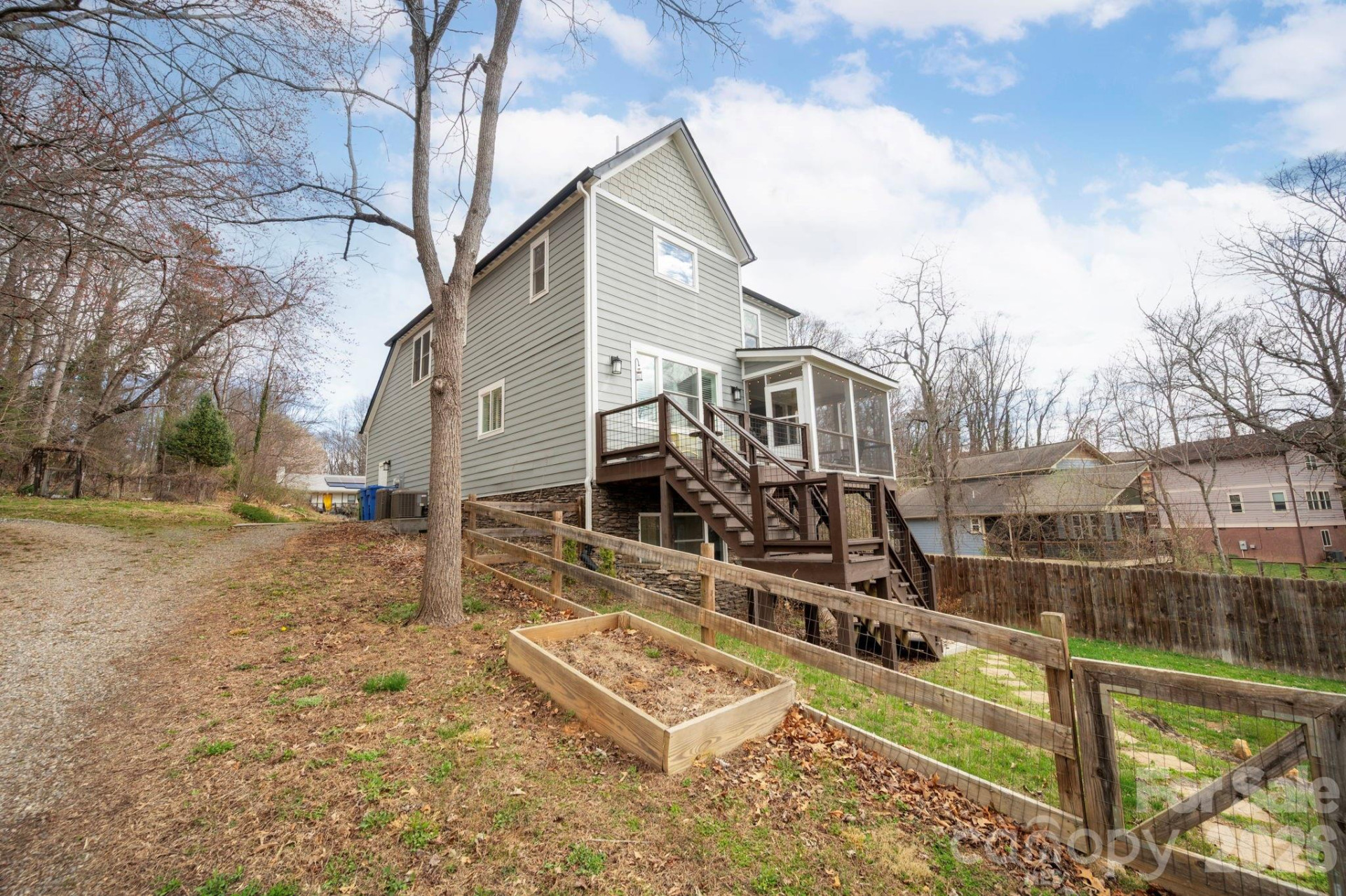 31 Central Avenue - Photo 36