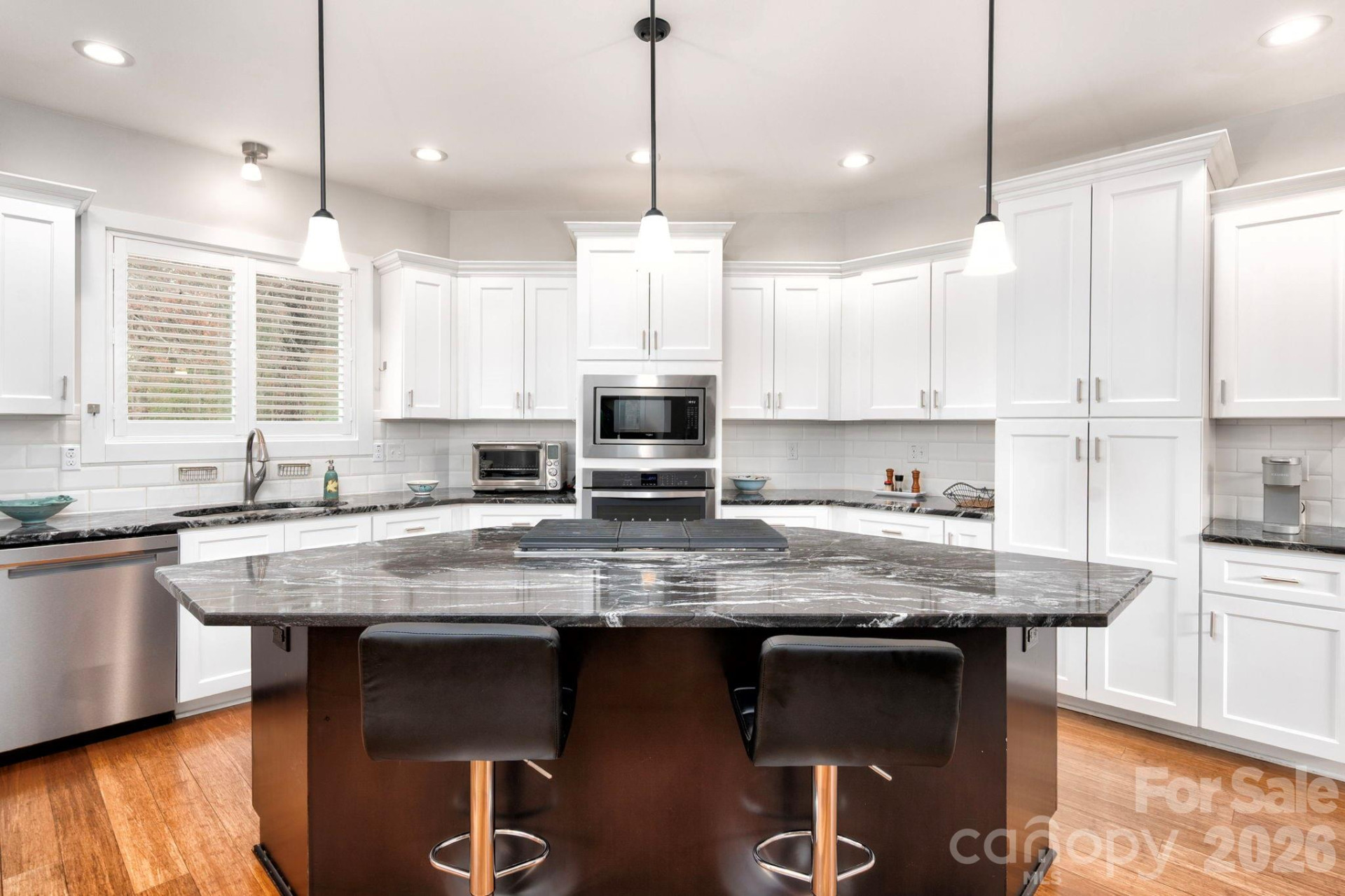 31 Central Avenue - Photo 5